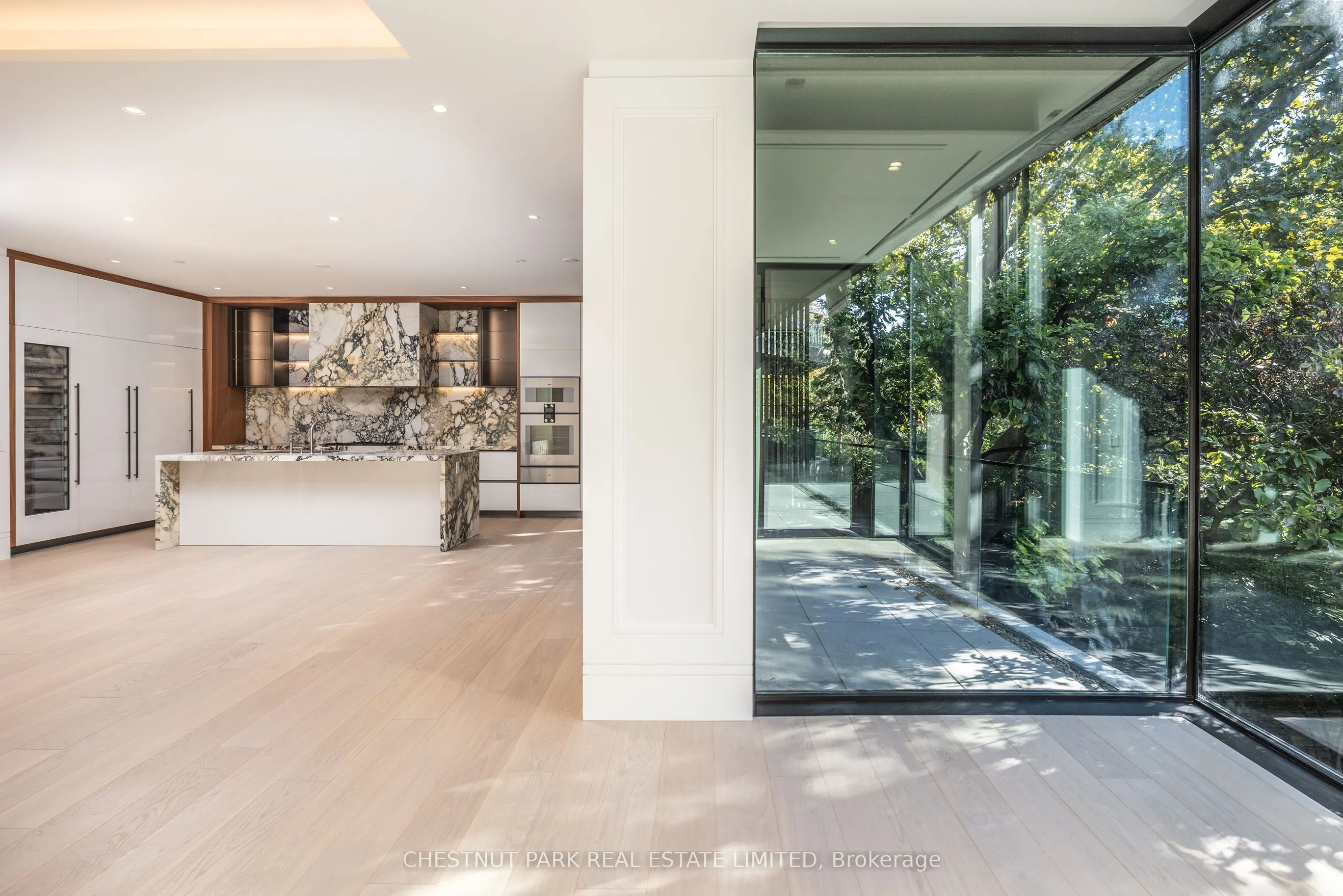 7 Dale Avenue, #205