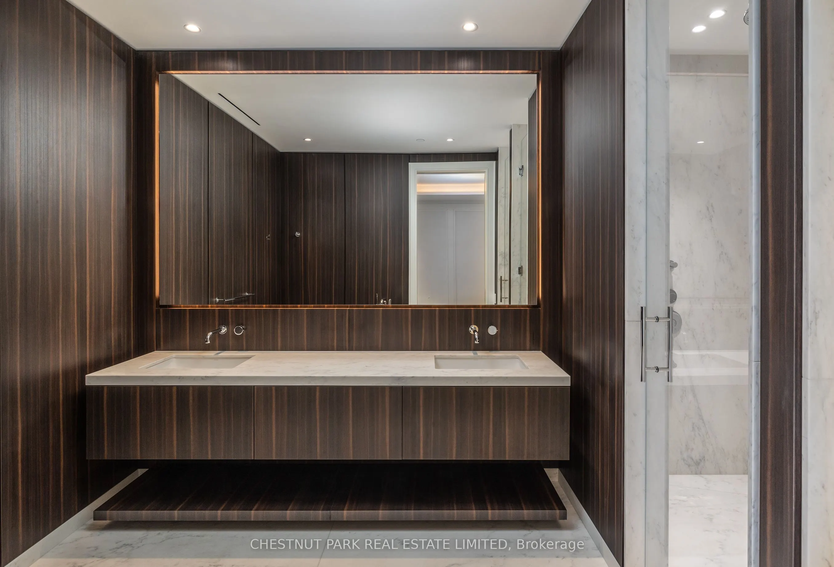 7 Dale Avenue, #205