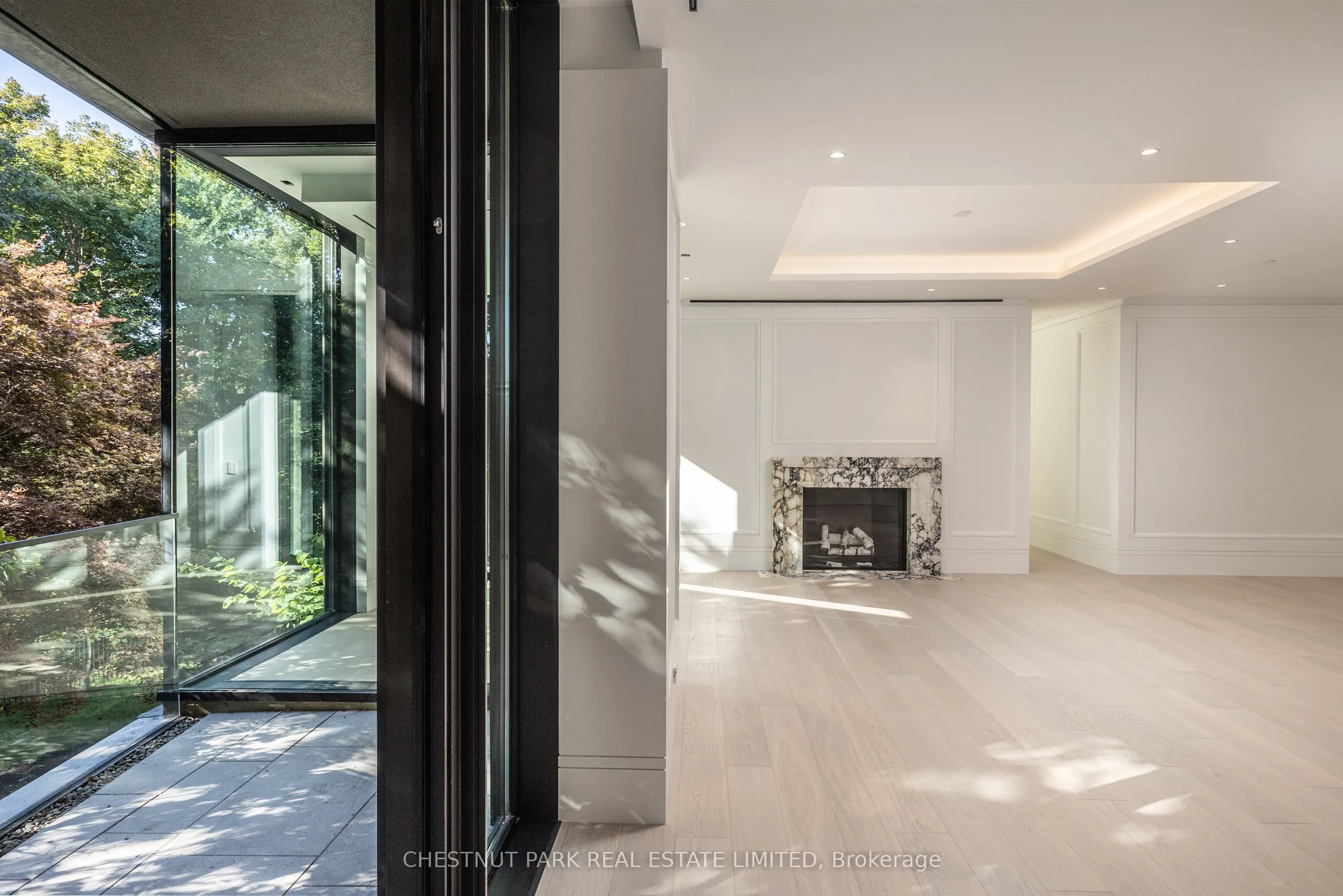 7 Dale Avenue, #205