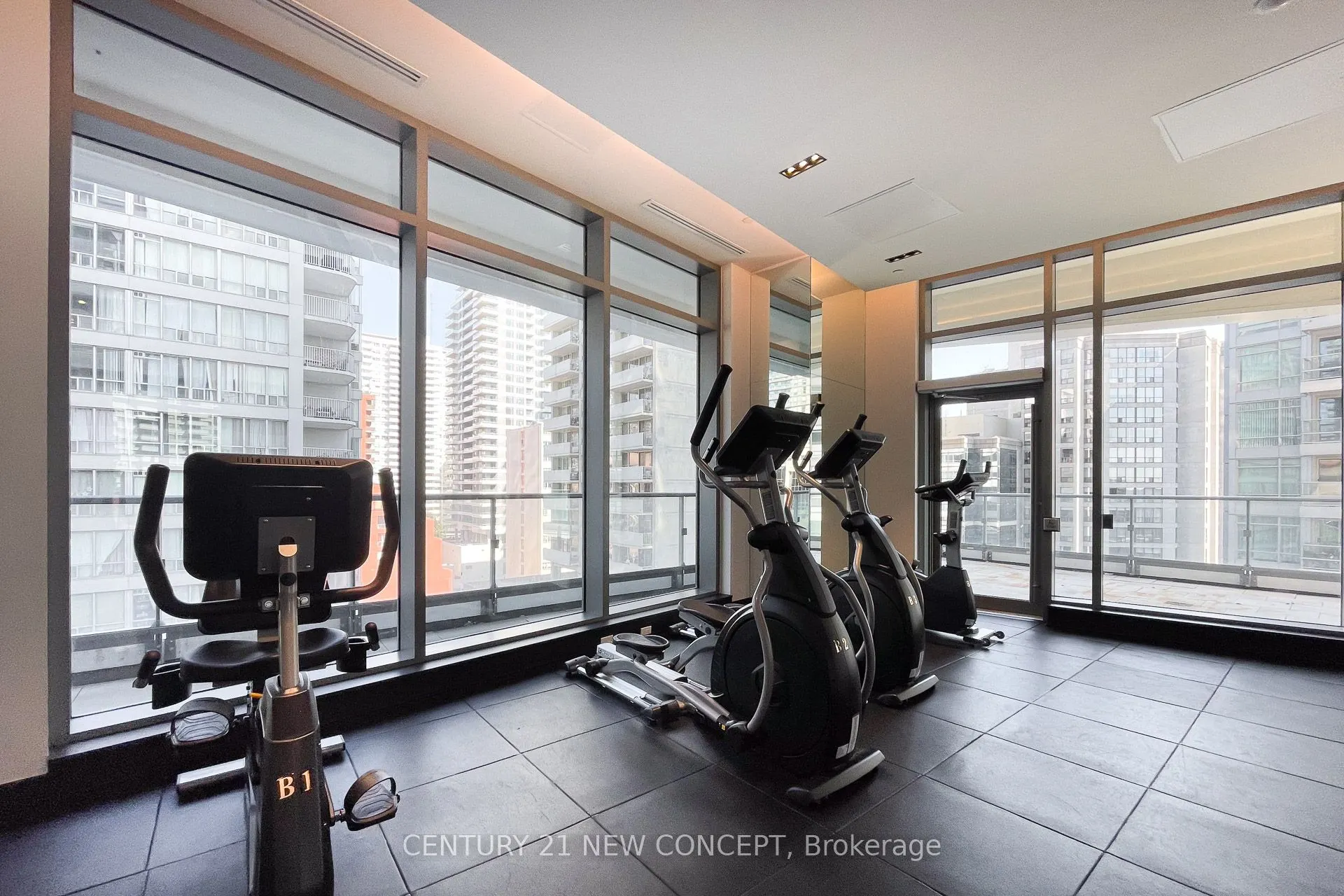 2221 Yonge Street #1408