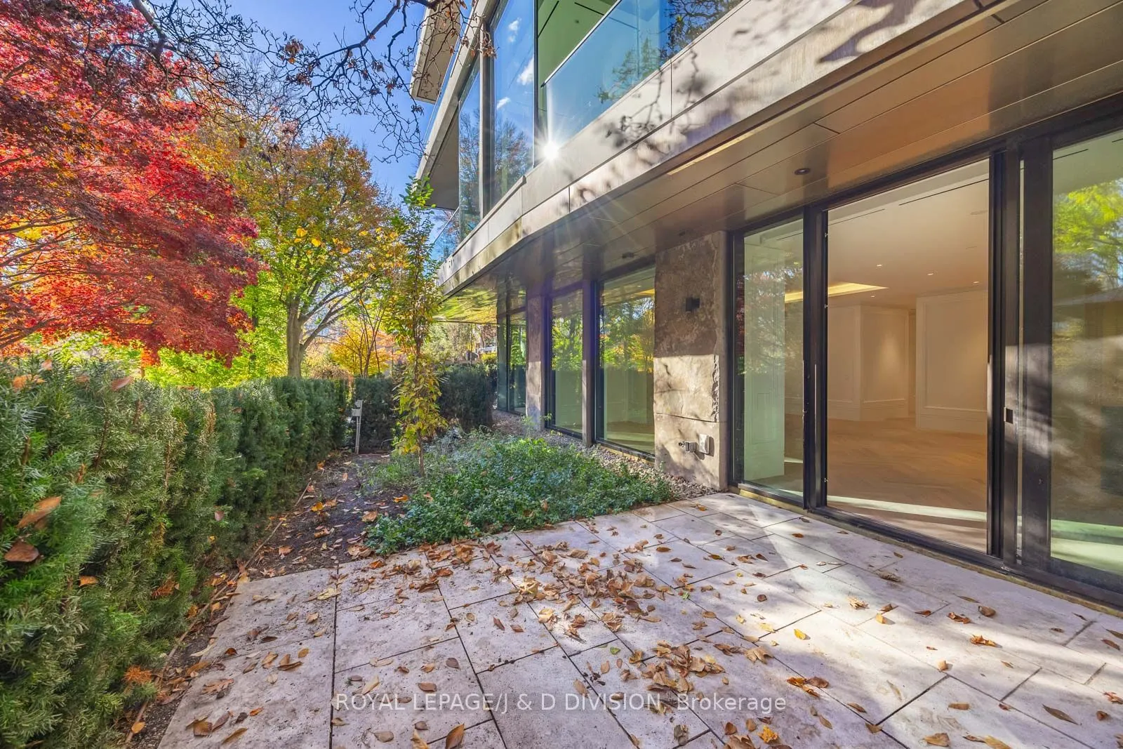 7 Dale Avenue, #105