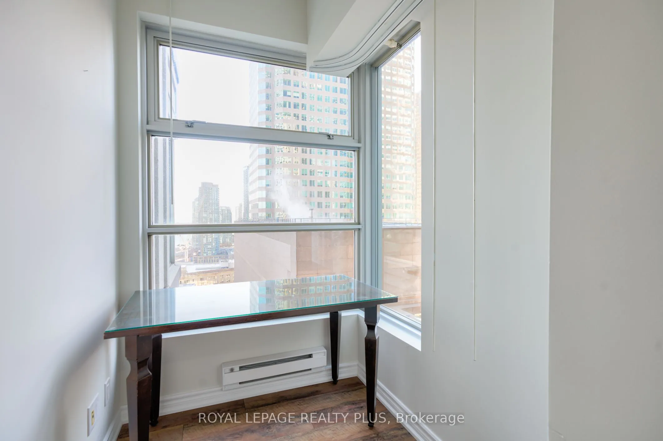 1 King Street W, #1706