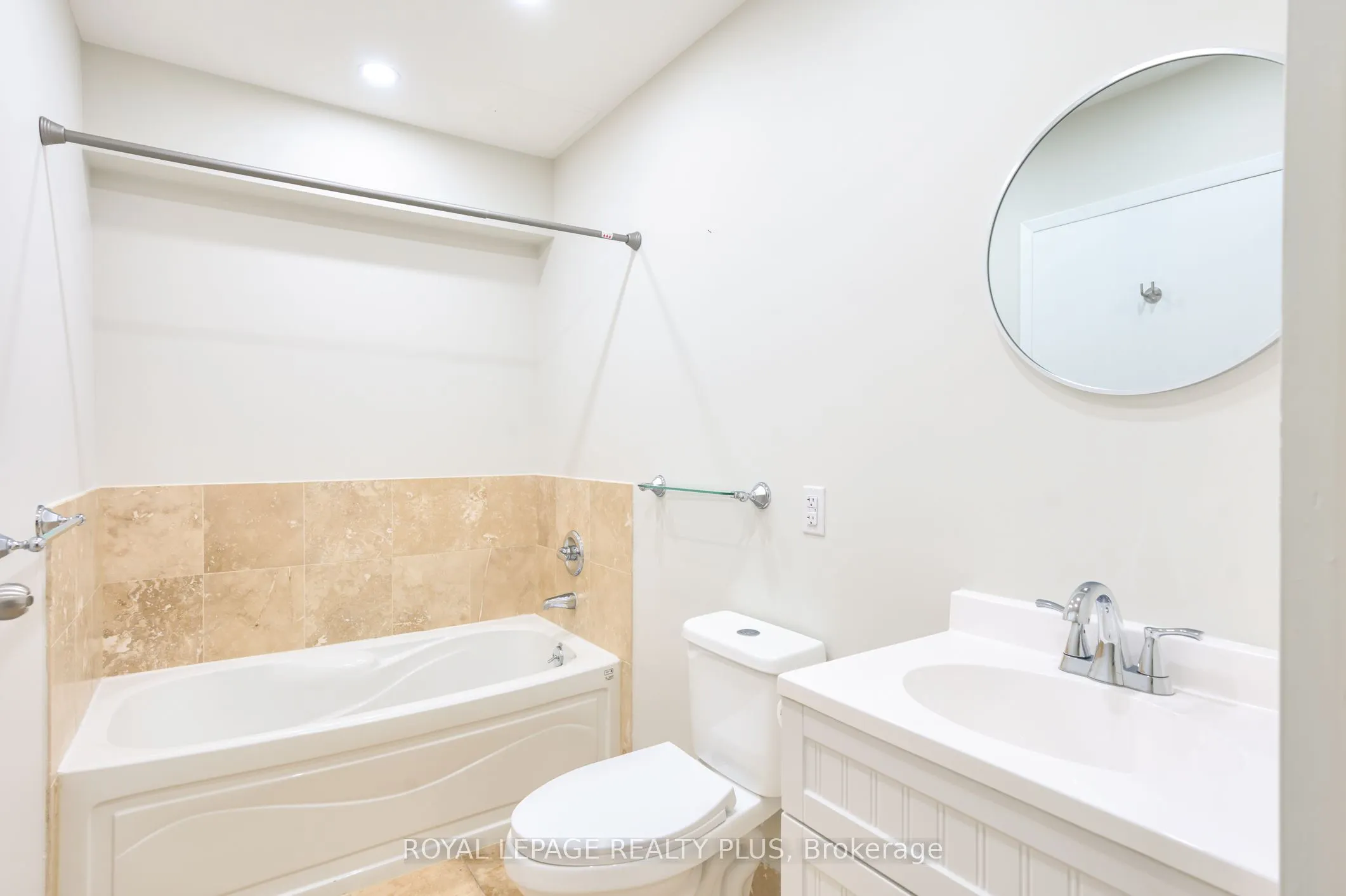 1 King Street W, #1706