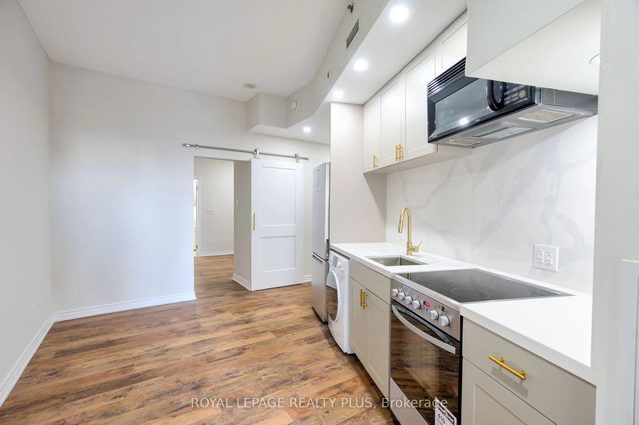 1 King Street W, #1706