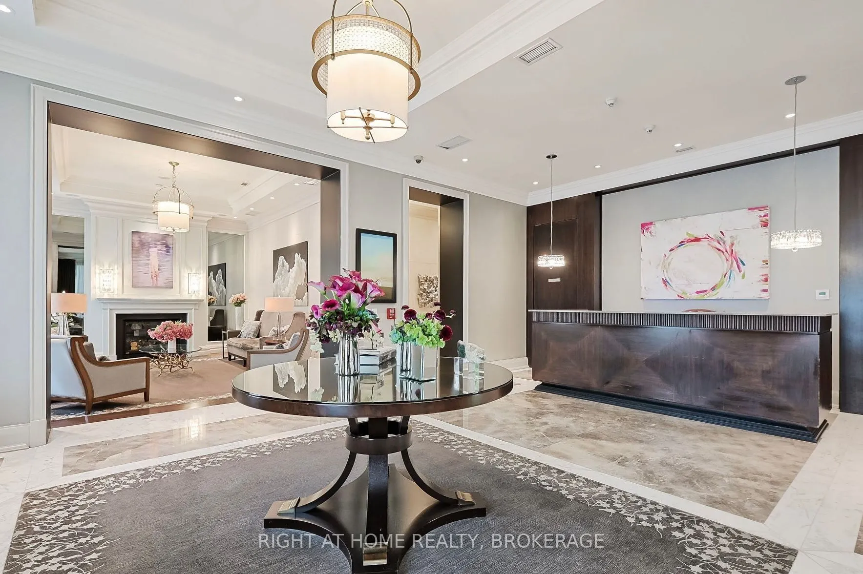 155 St Clair Avenue W, #307