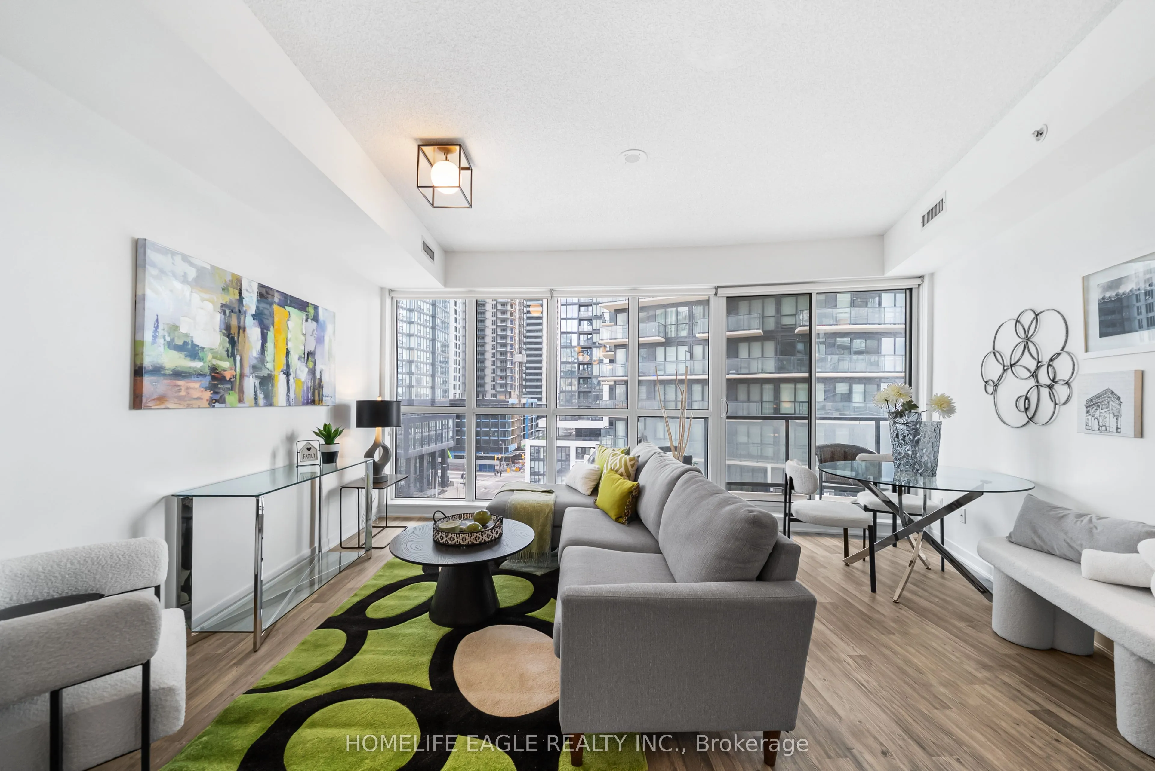 51 East Liberty Street, #706