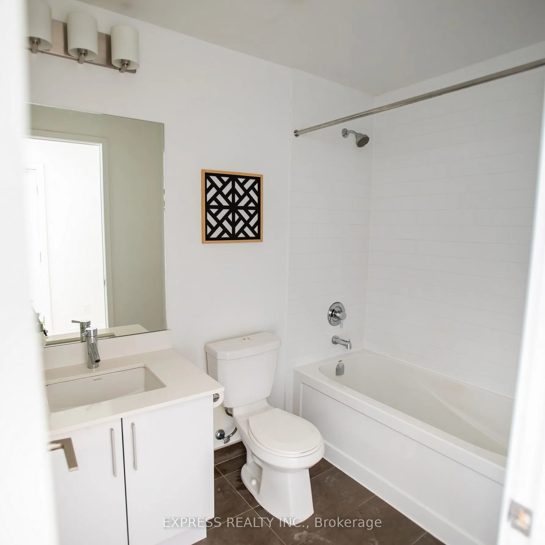 20 Bruyeres Mews, #2312