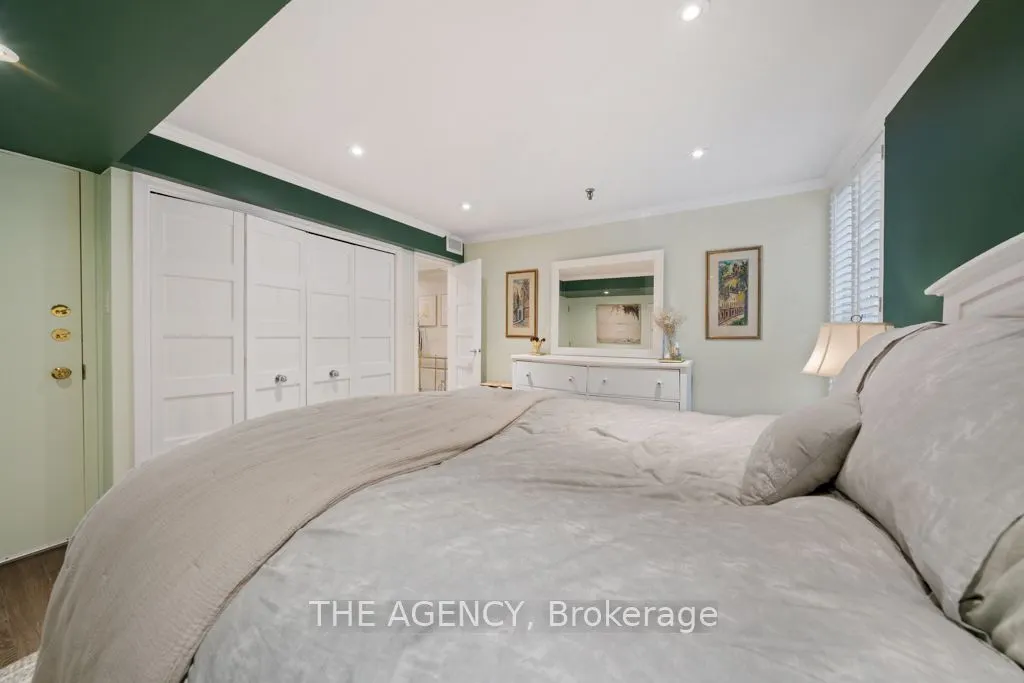 105 Heath Street W, #3