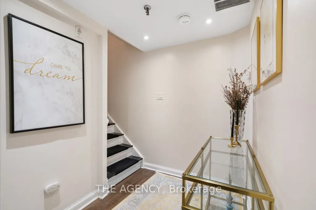 105 Heath Street W, #3