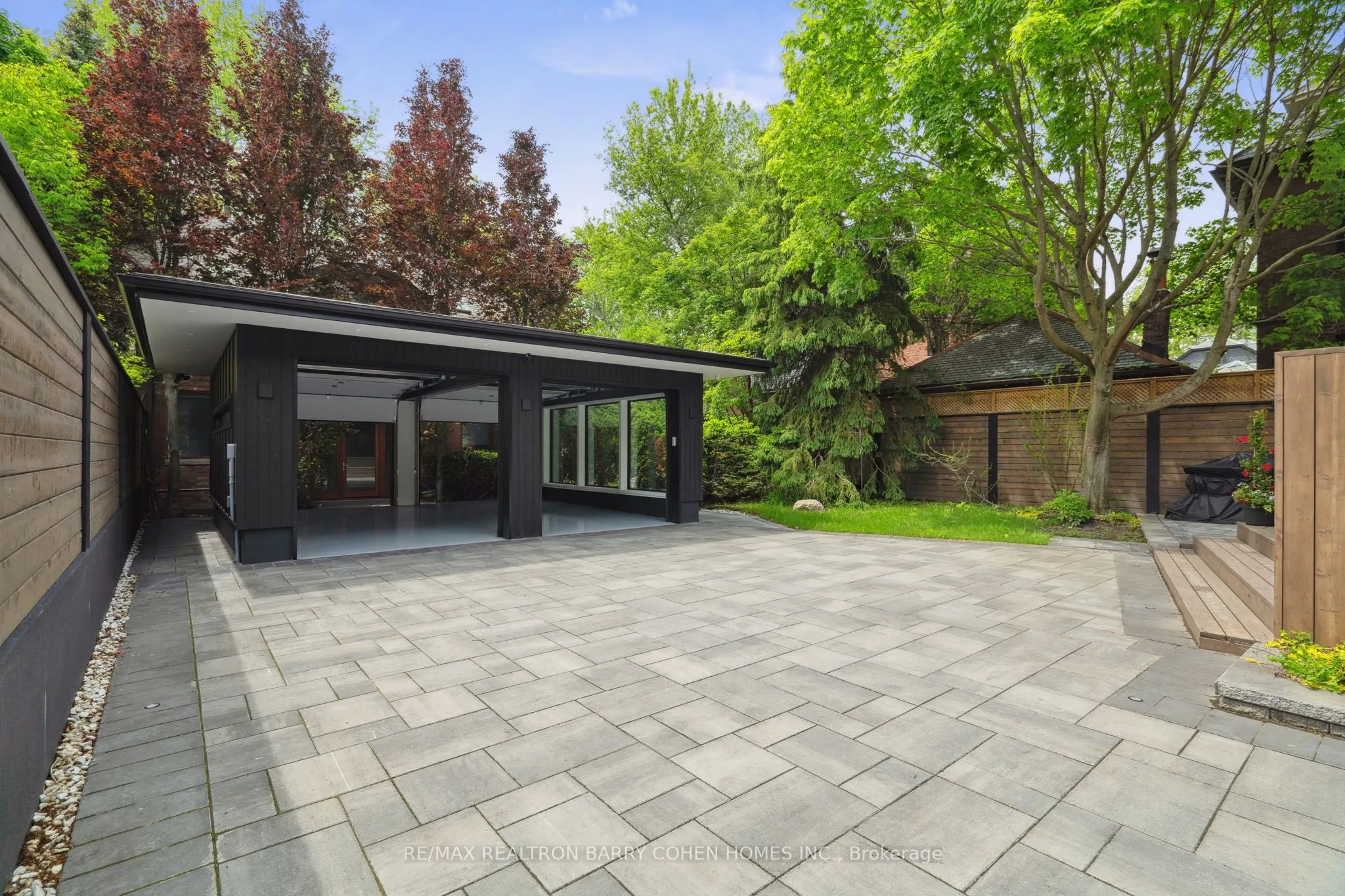 135 Crescent Road