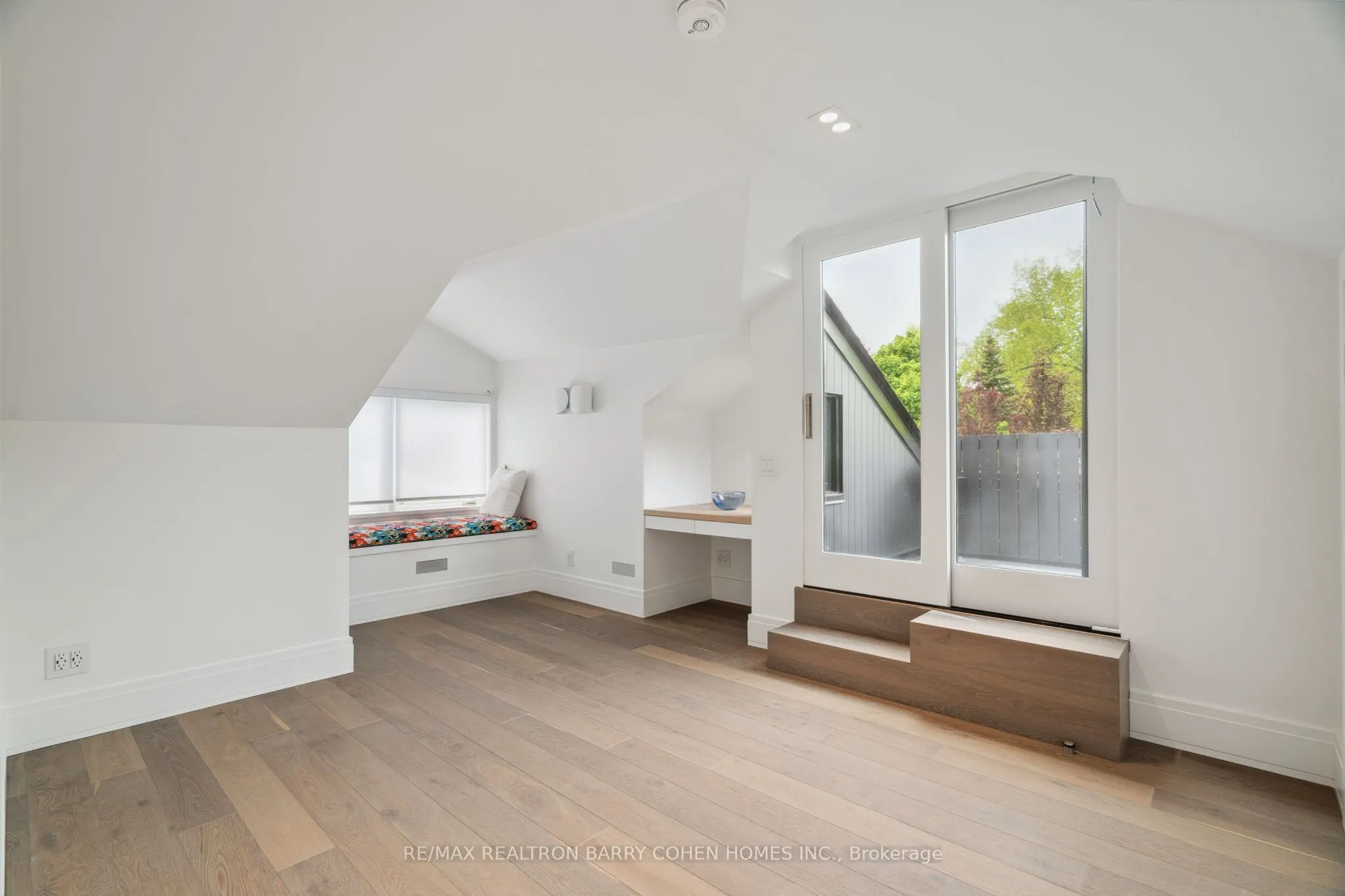 135 Crescent Road