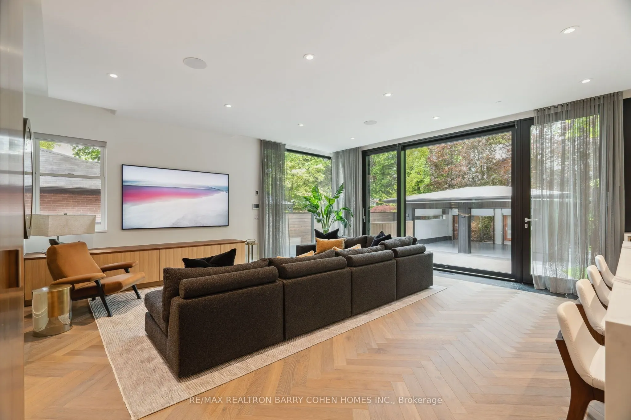 135 Crescent Road