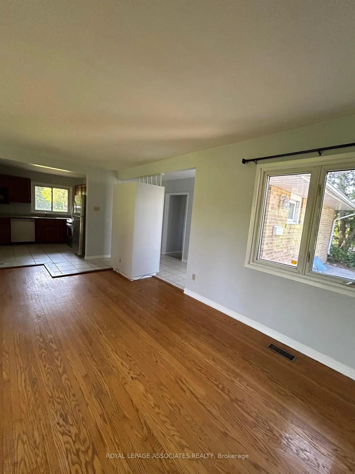 98 Wigmore Drive #Main