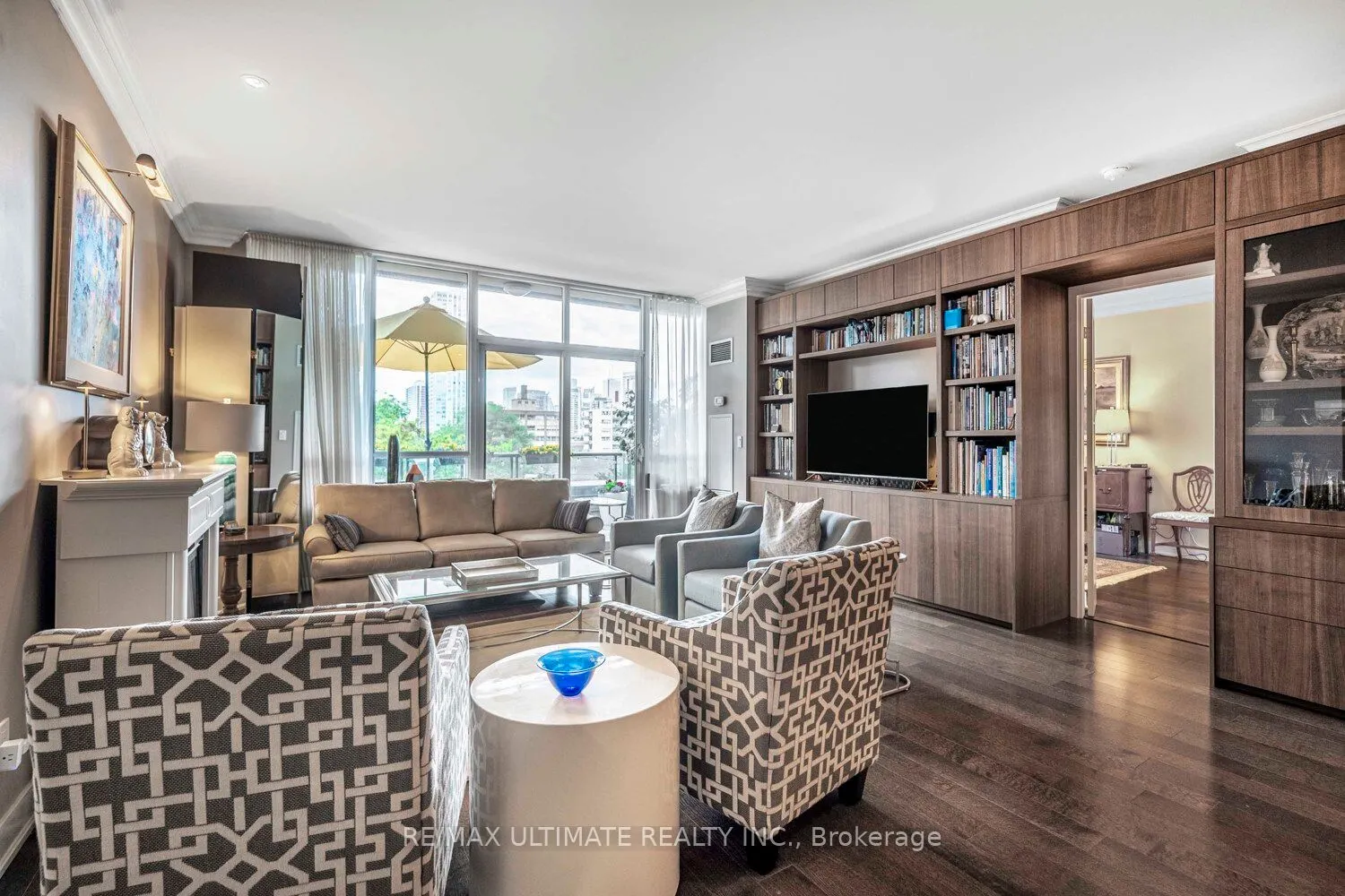 28 Linden Street, #404