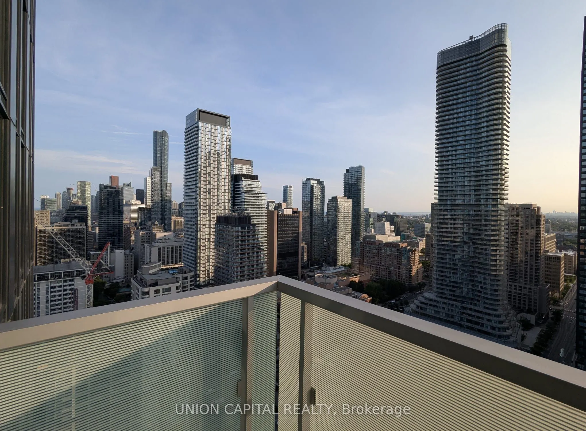 28 Wellesley Street E, #3101