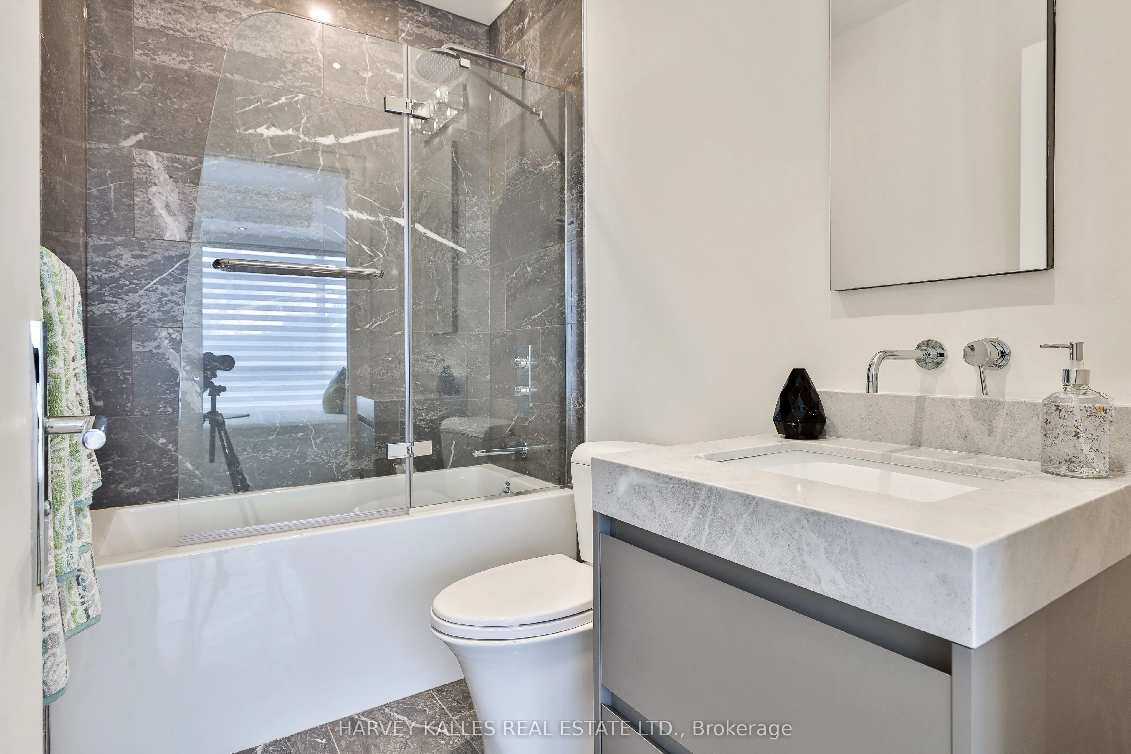 49 Foxbar Road #1