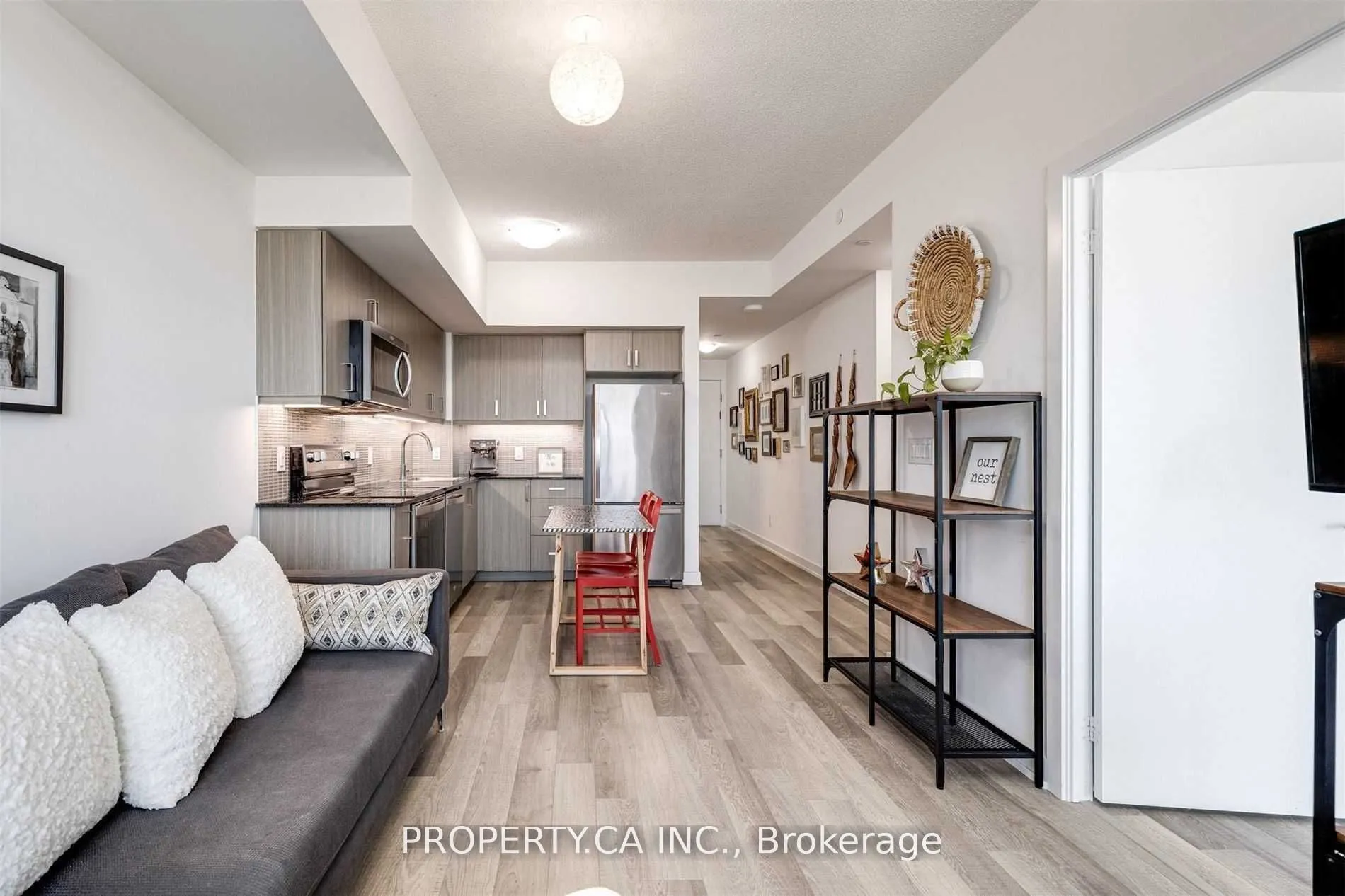 1603 Eglinton Avenue W, #1305