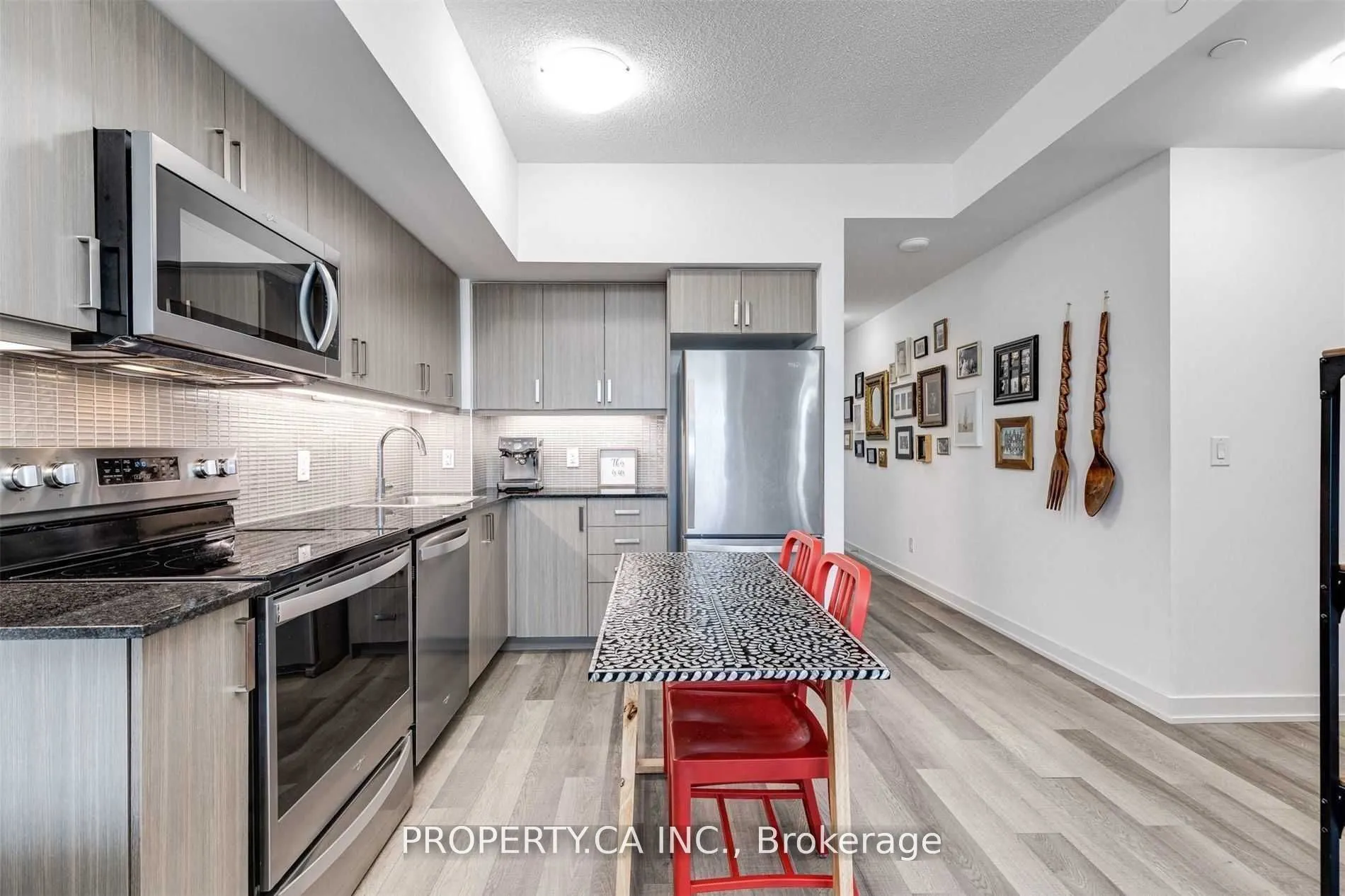 1603 Eglinton Avenue W, #1305