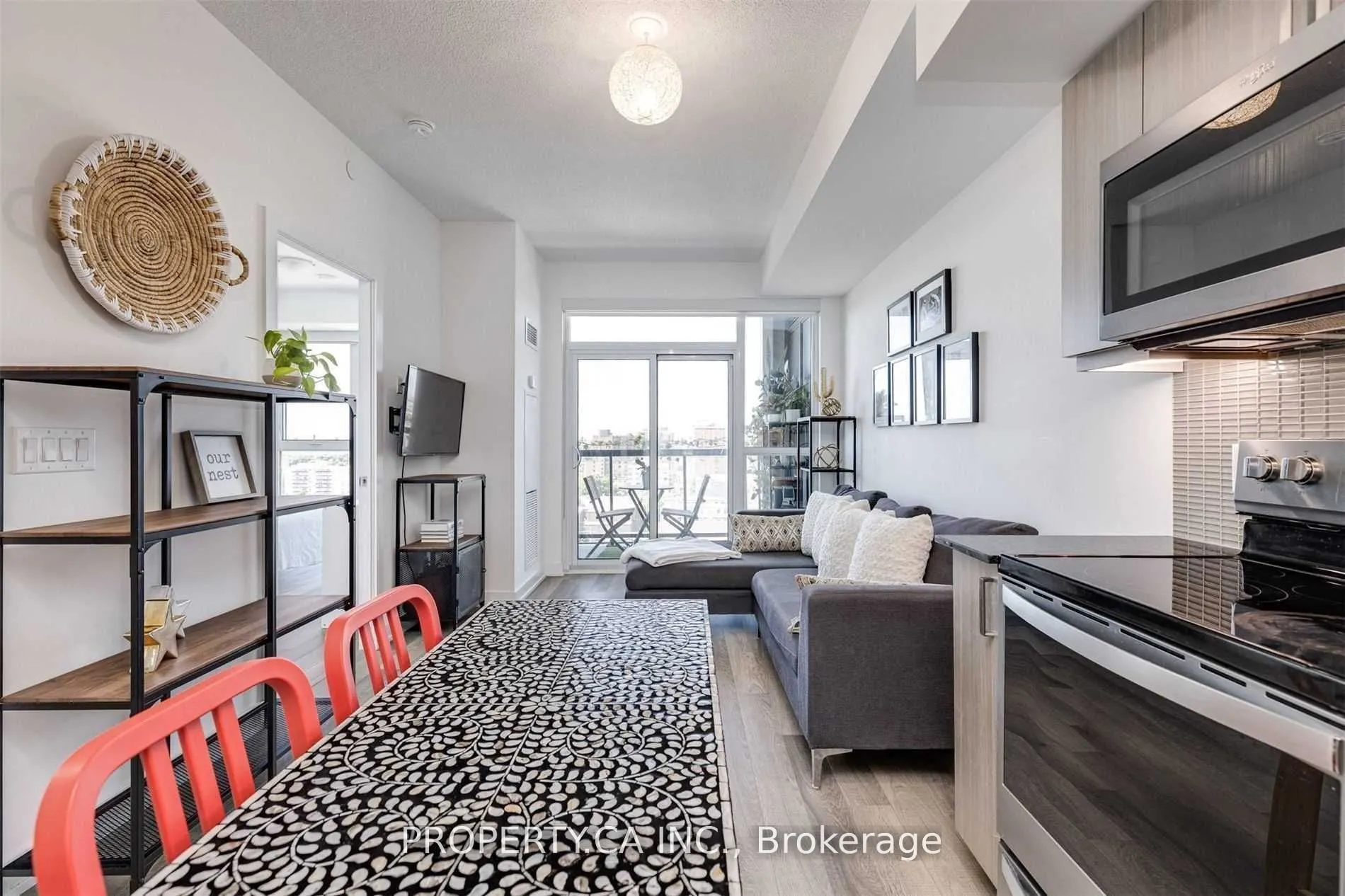 1603 Eglinton Avenue W, #1305