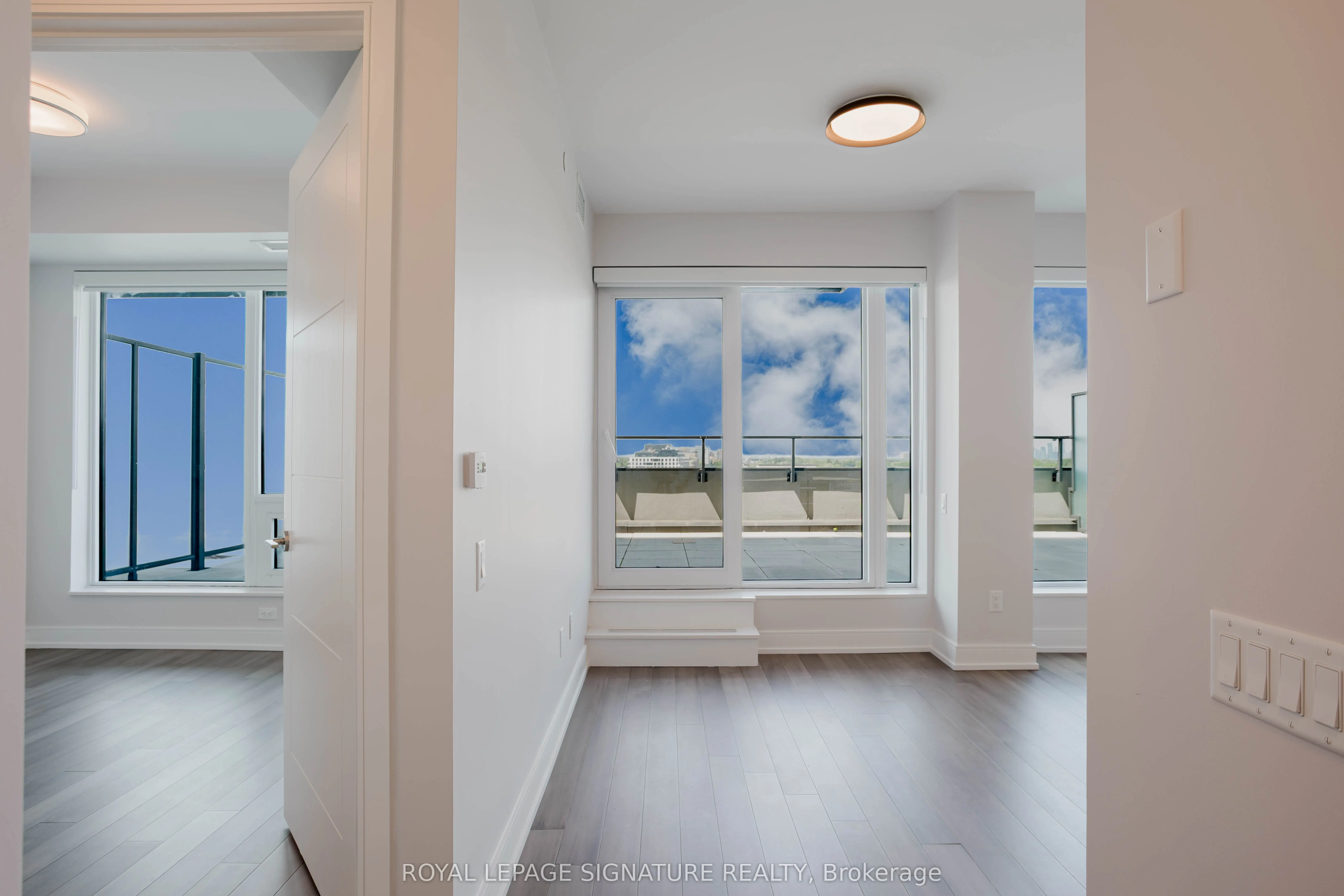 2525 Bathurst Street, #908