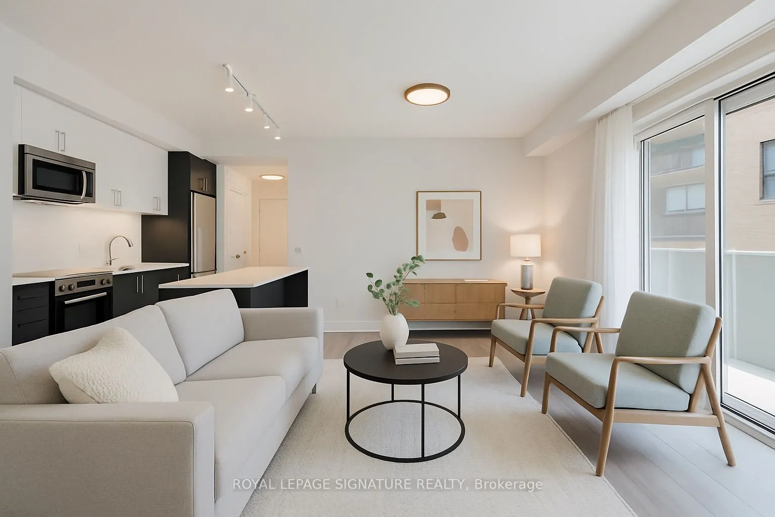 2525 Bathurst Street, #803
