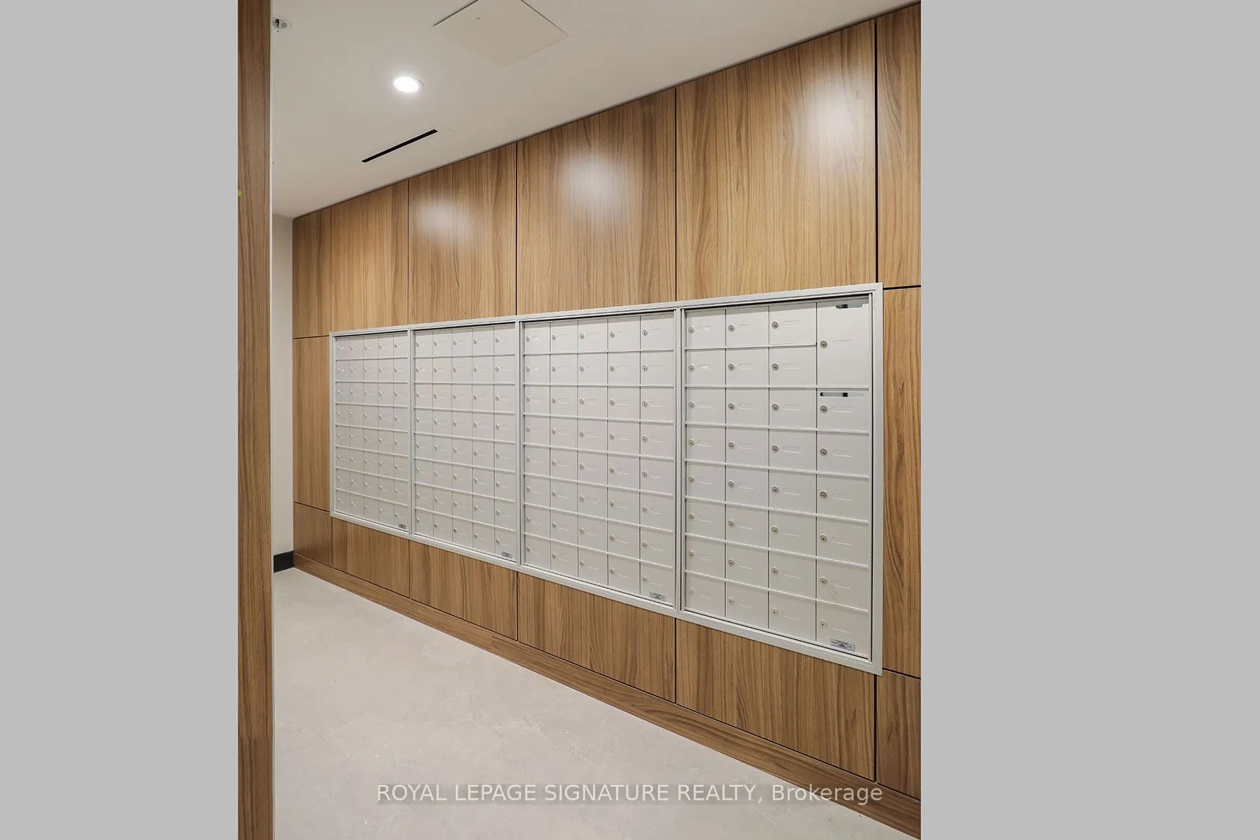 2525 Bathurst Street, #803