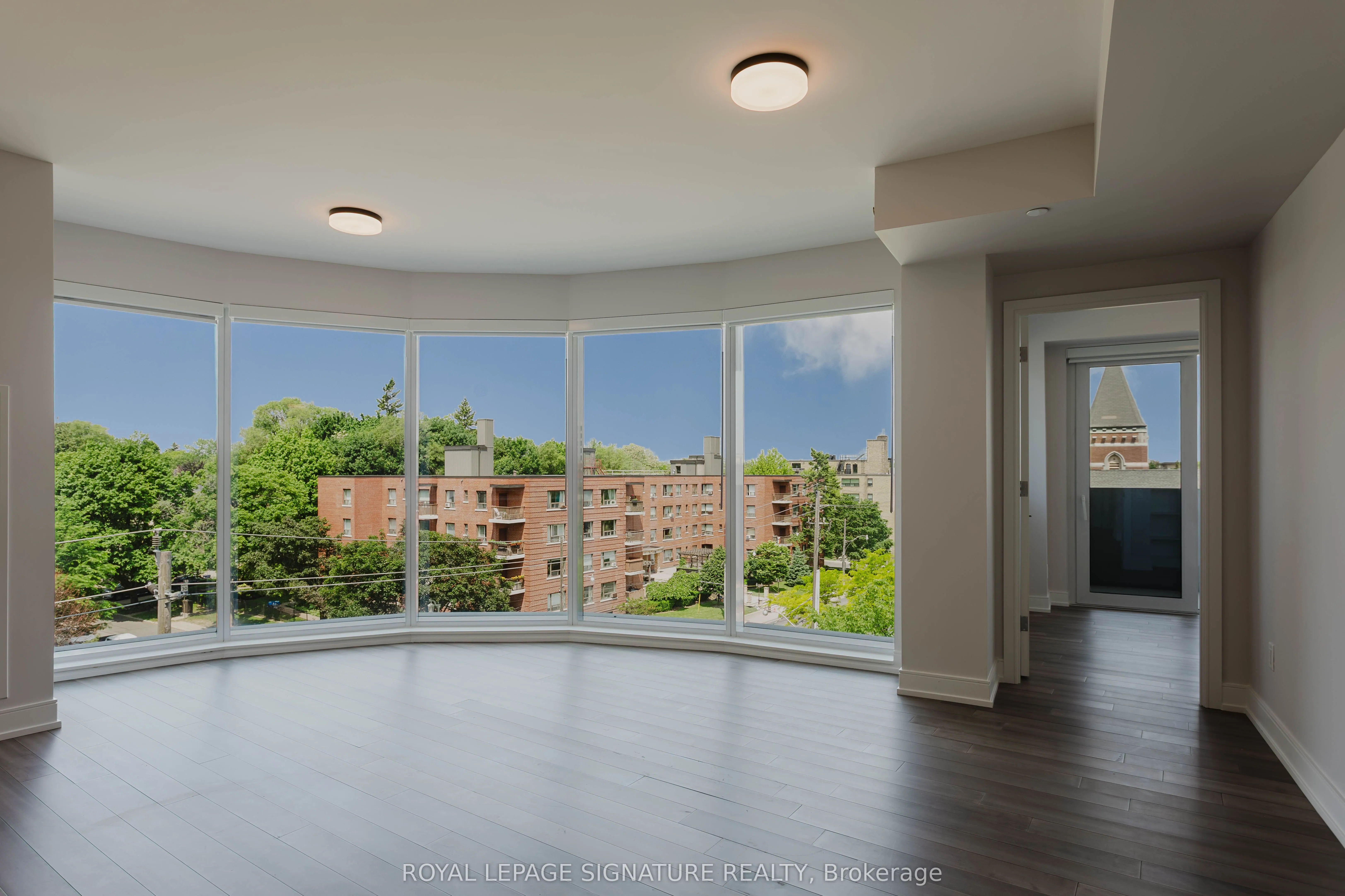 2525 Bathurst Street, #607
