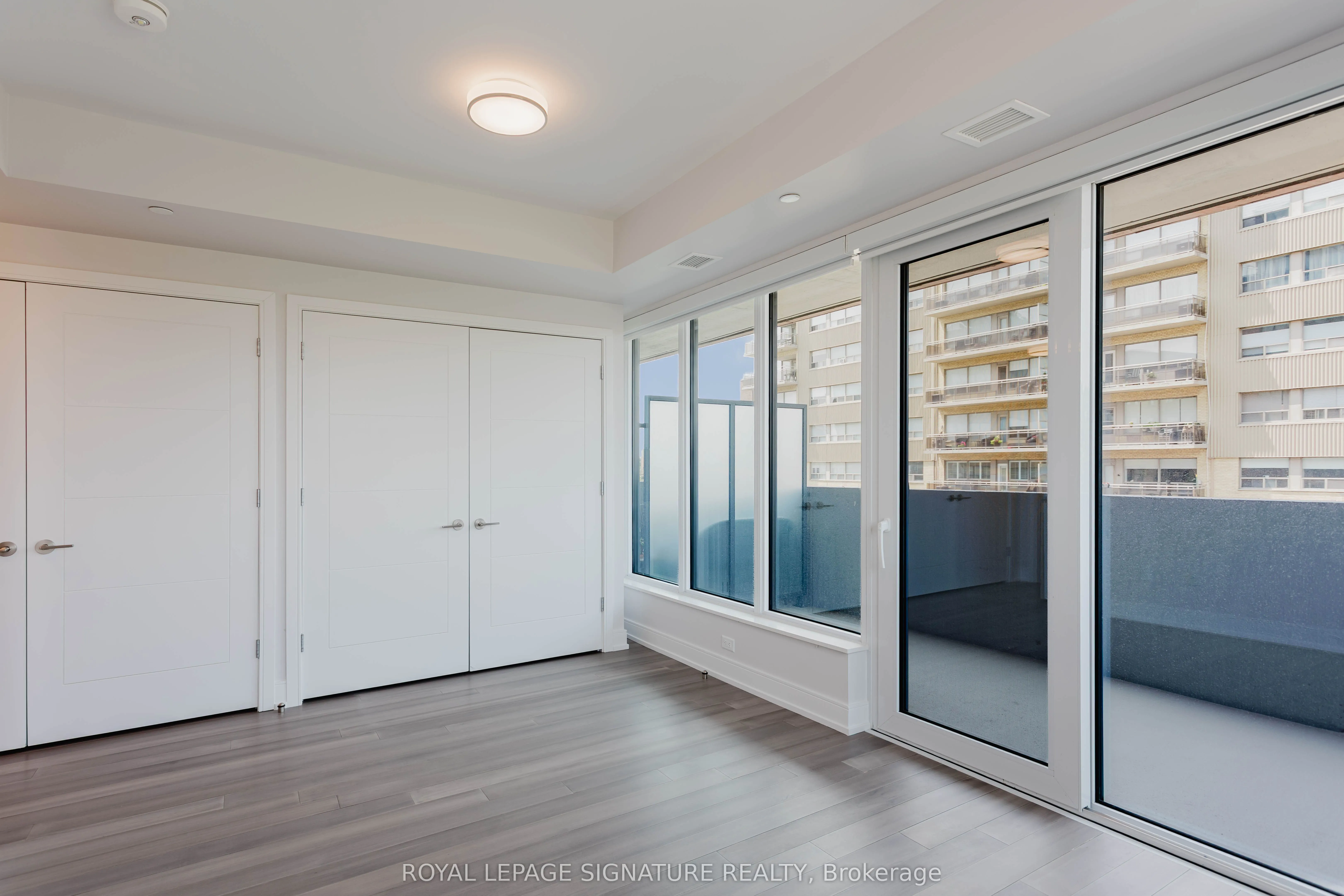 2525 Bathurst Street, #607