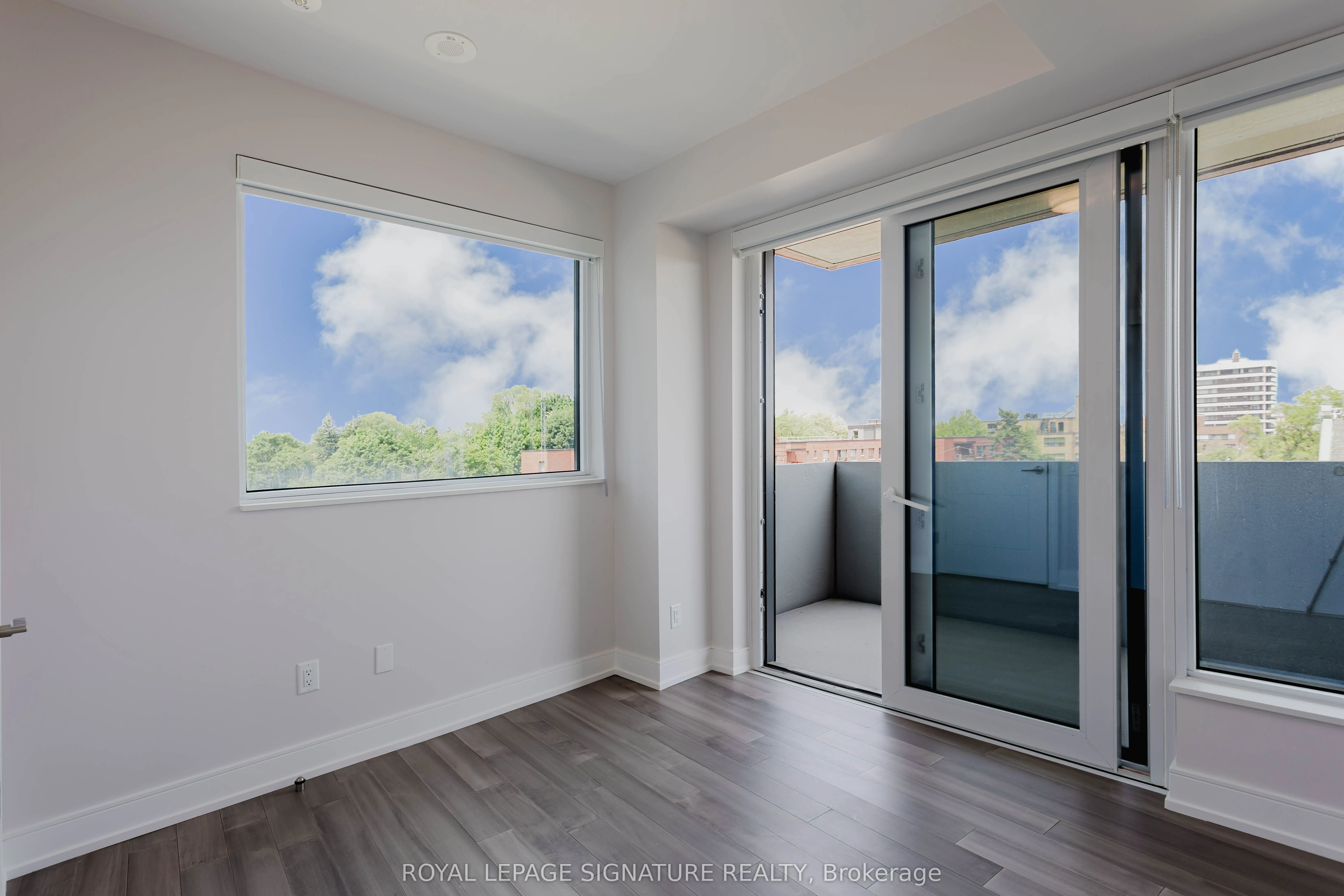 2525 Bathurst Street, #607