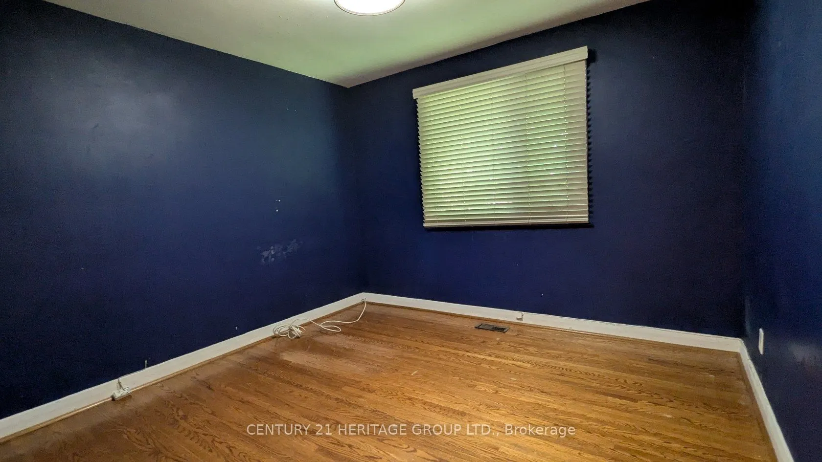 138 Waterloo Avenue, #Main