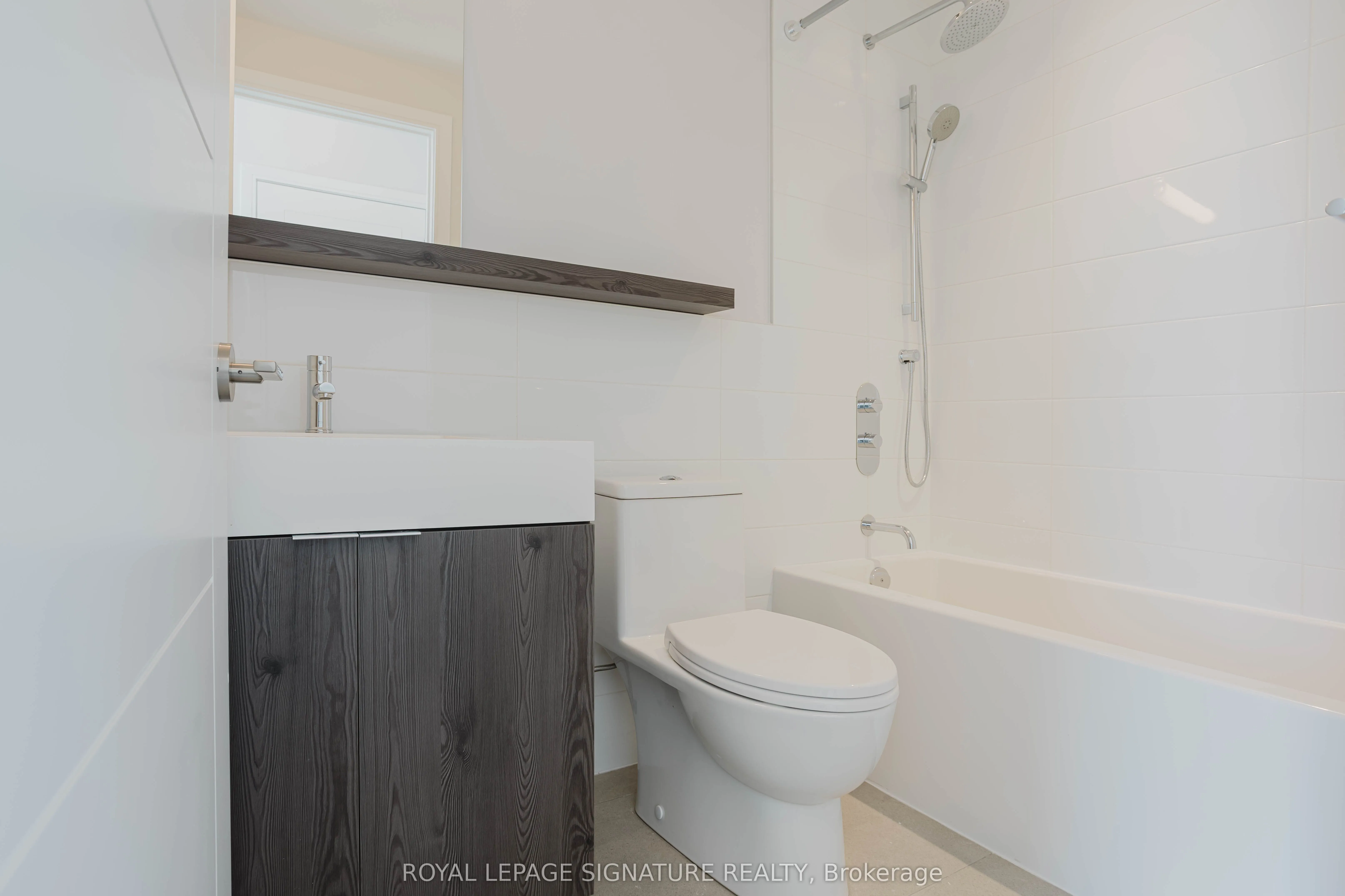 2525 Bathurst Street, #1303