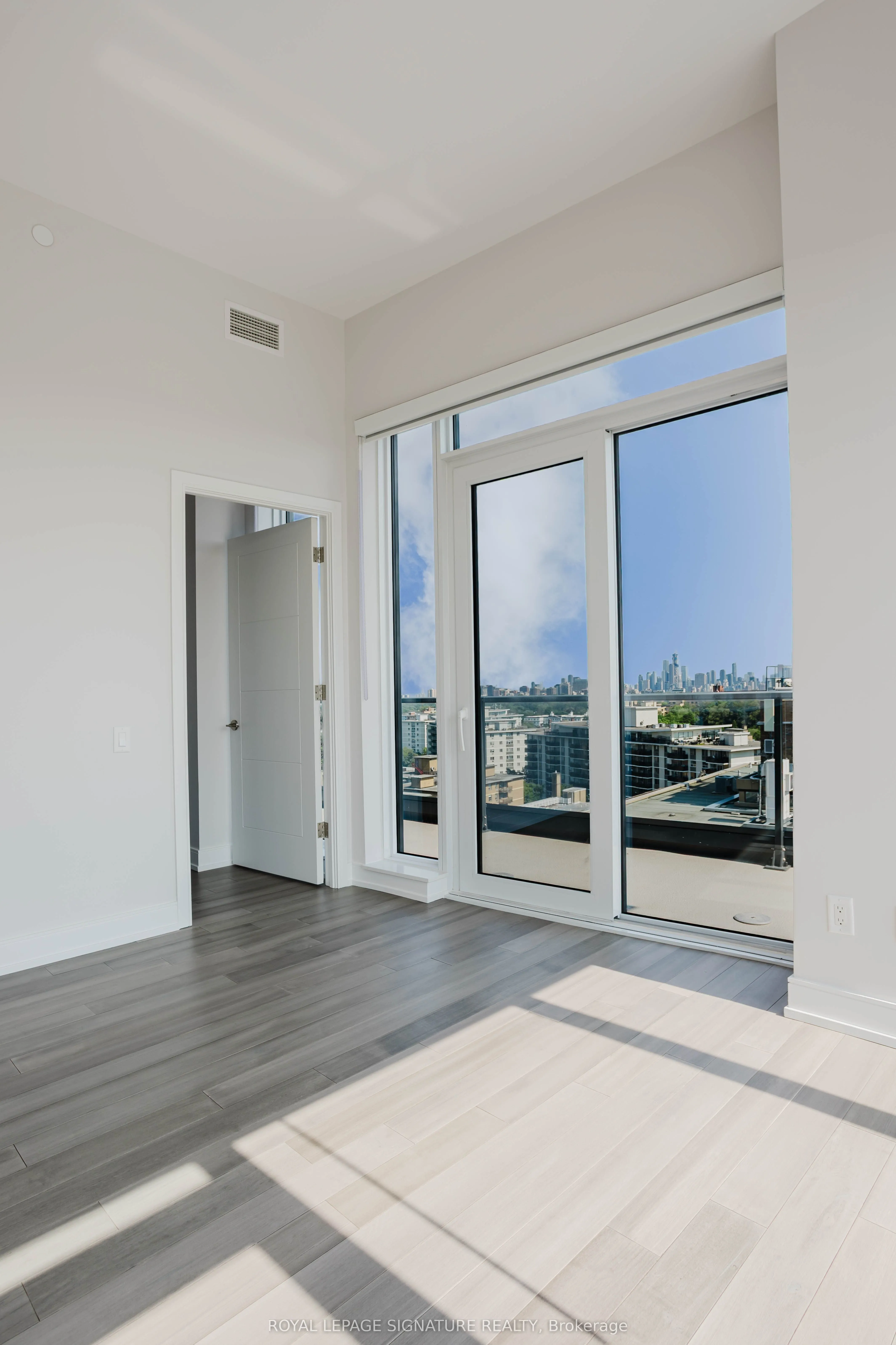 2525 Bathurst Street, #1303