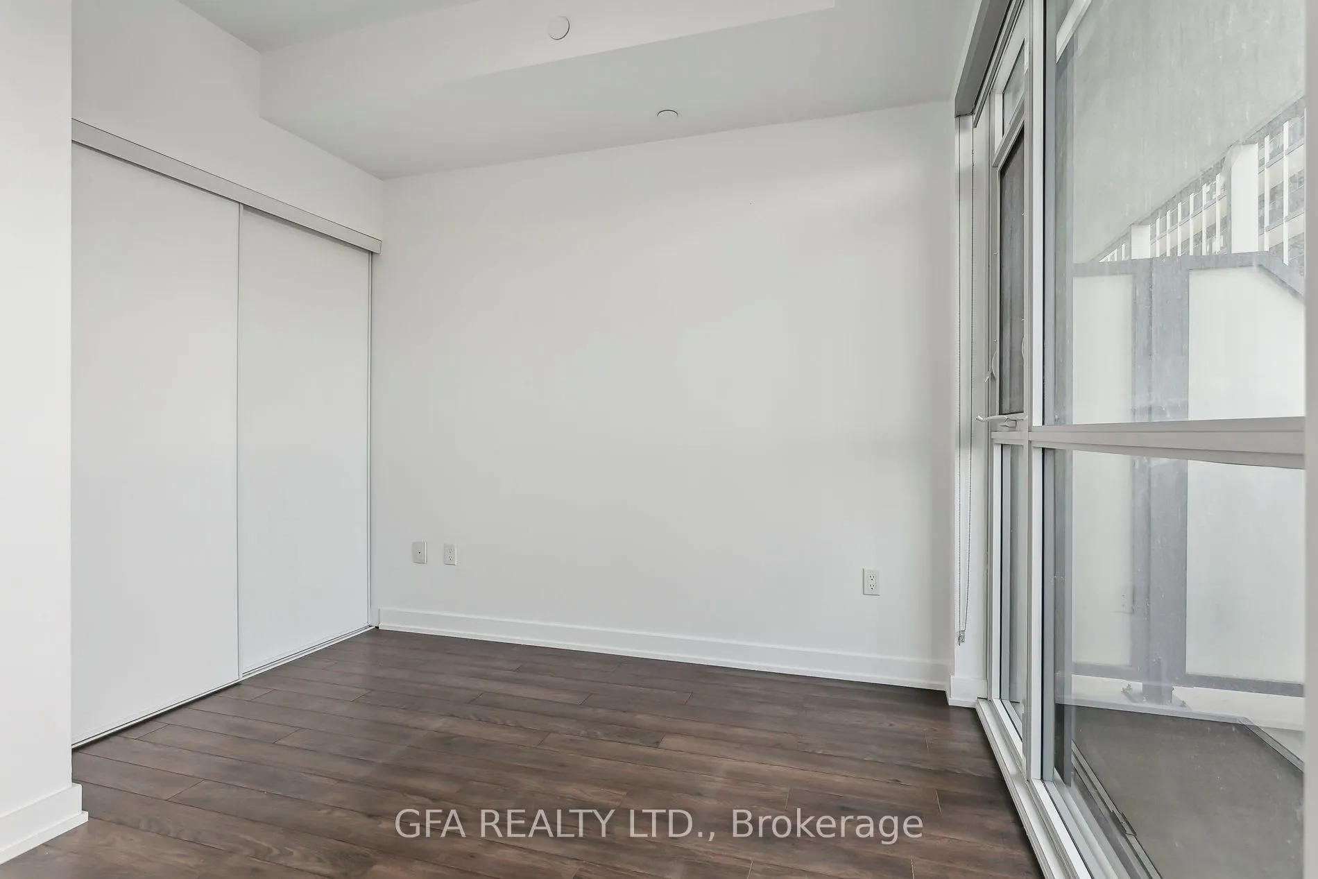 30 Ordnance Street, #807