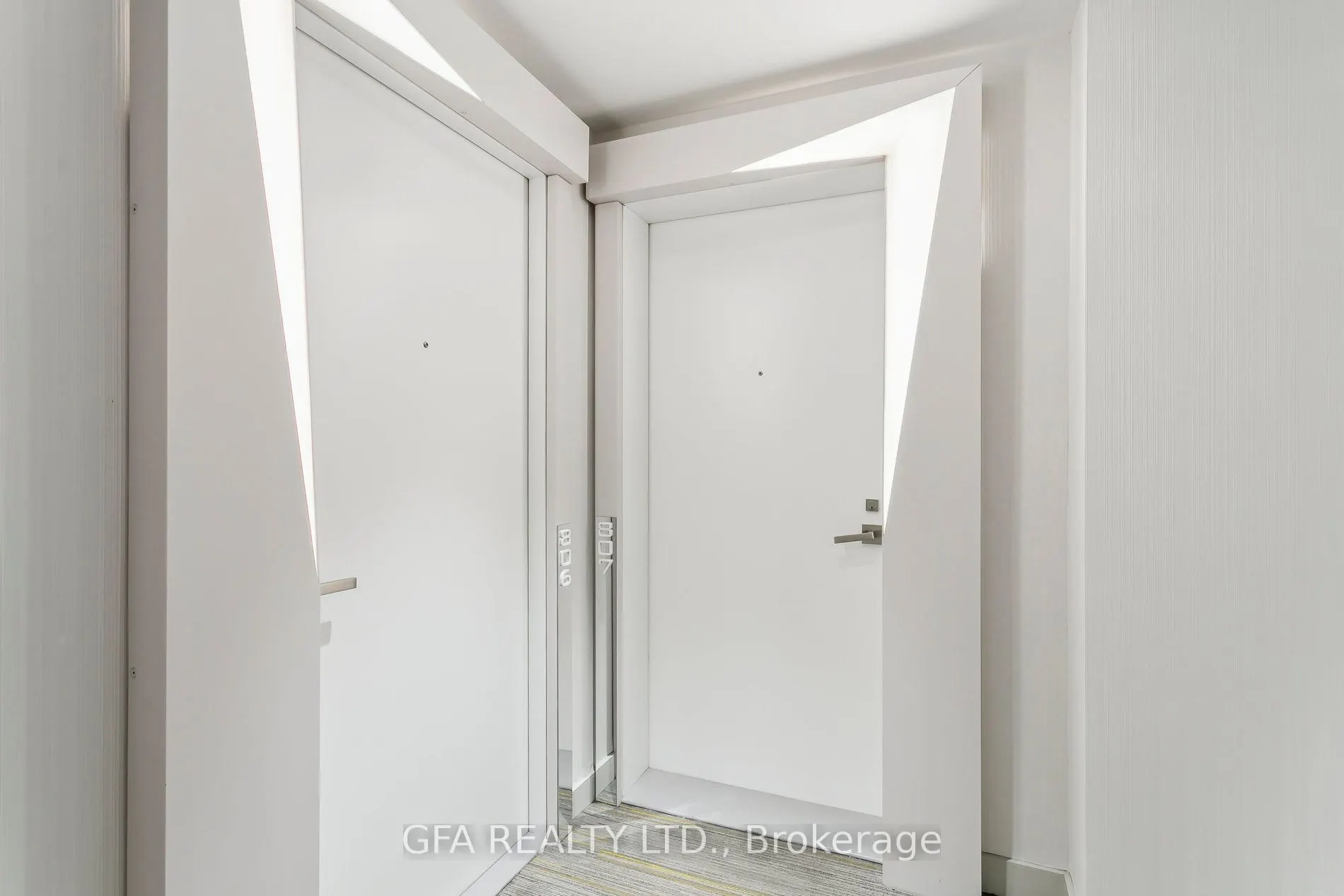 30 Ordnance Street, #807
