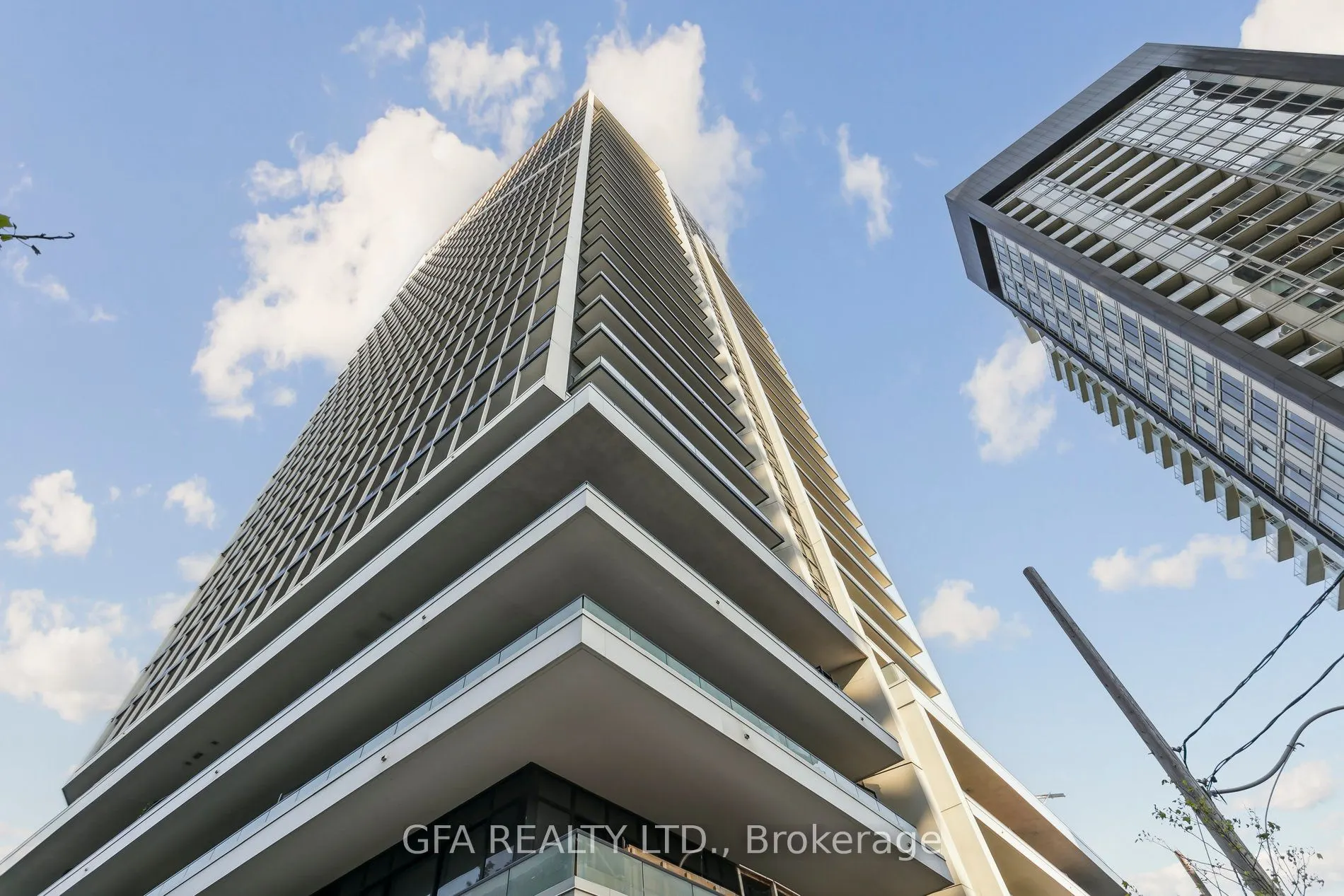 30 Ordnance Street, #807