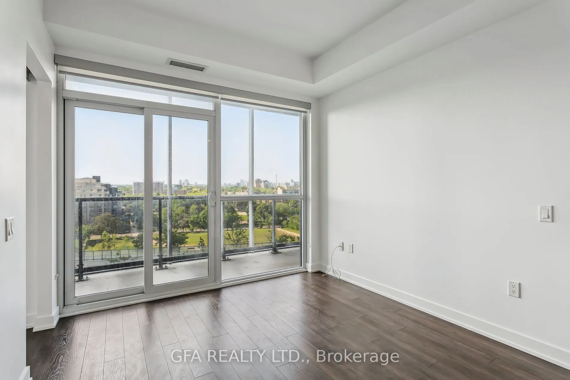 30 Ordnance Street, #807