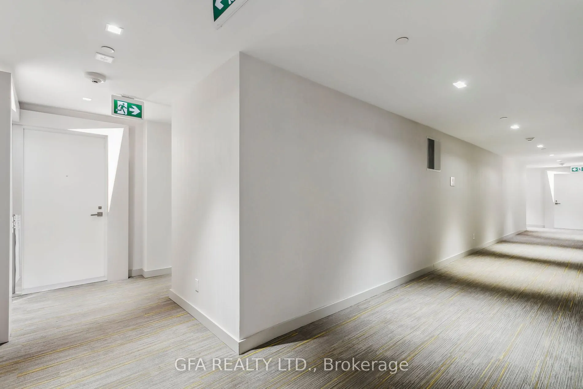 30 Ordnance Street, #807