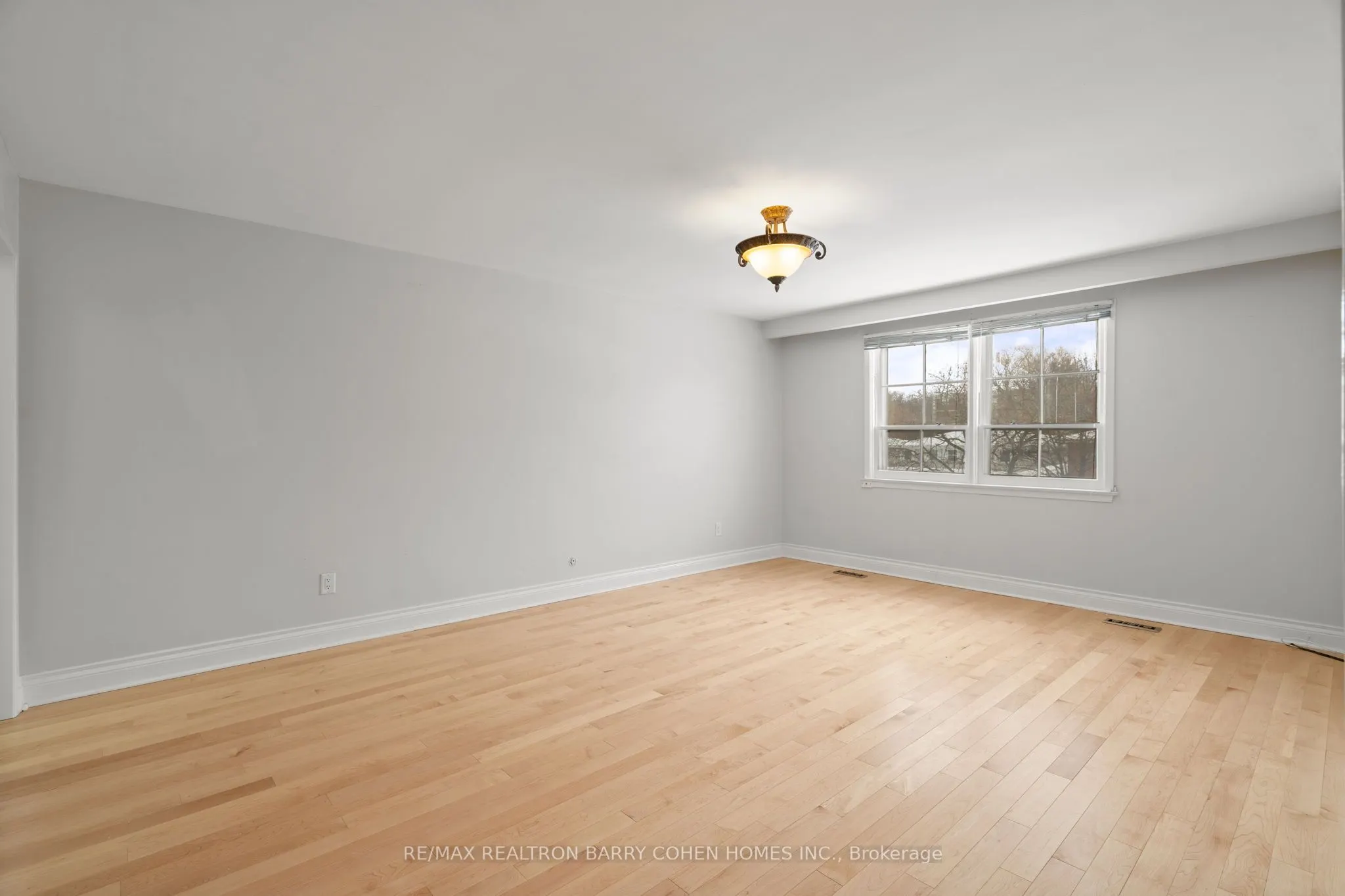 371 Woodsworth Road