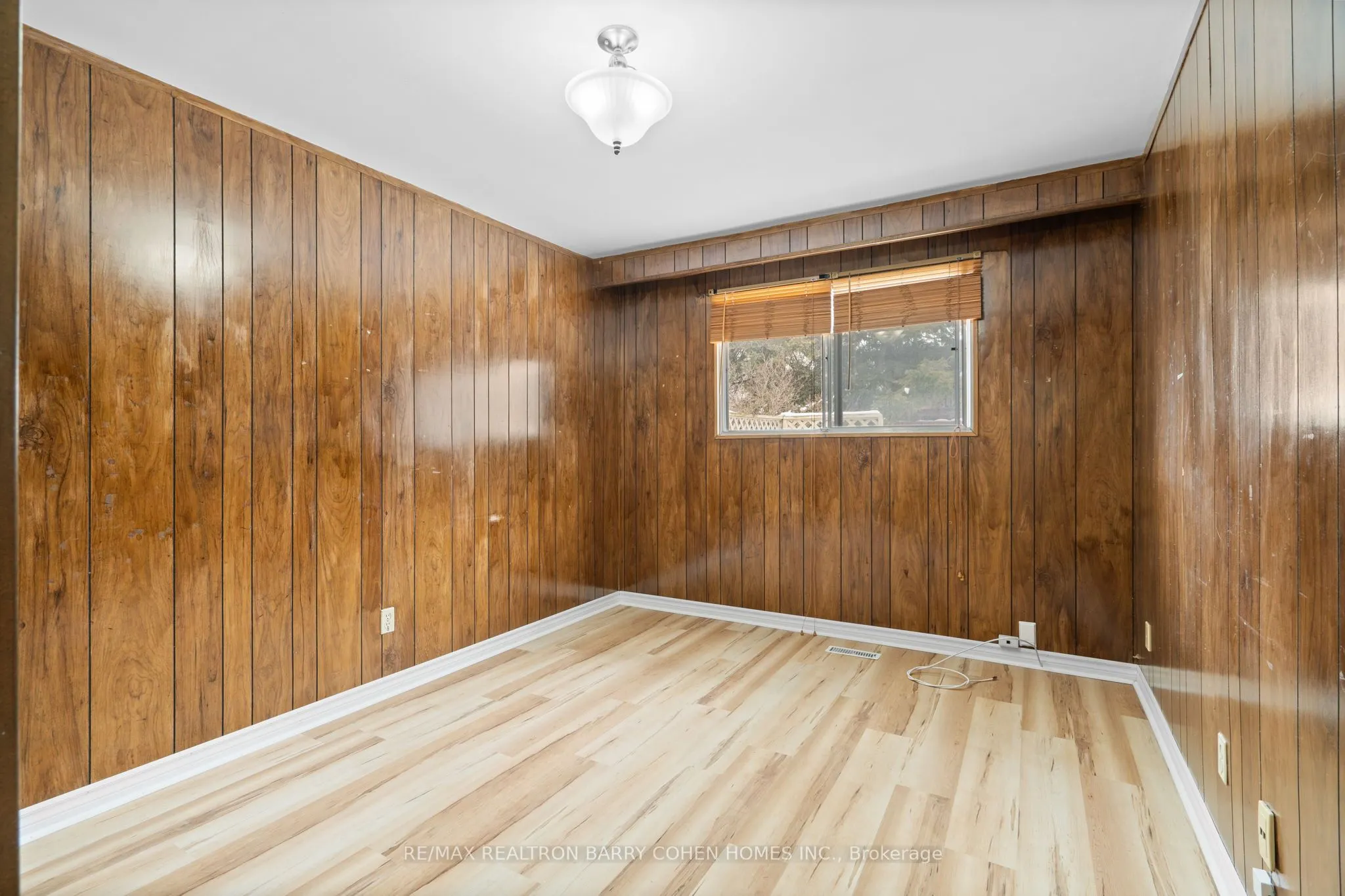 371 Woodsworth Road