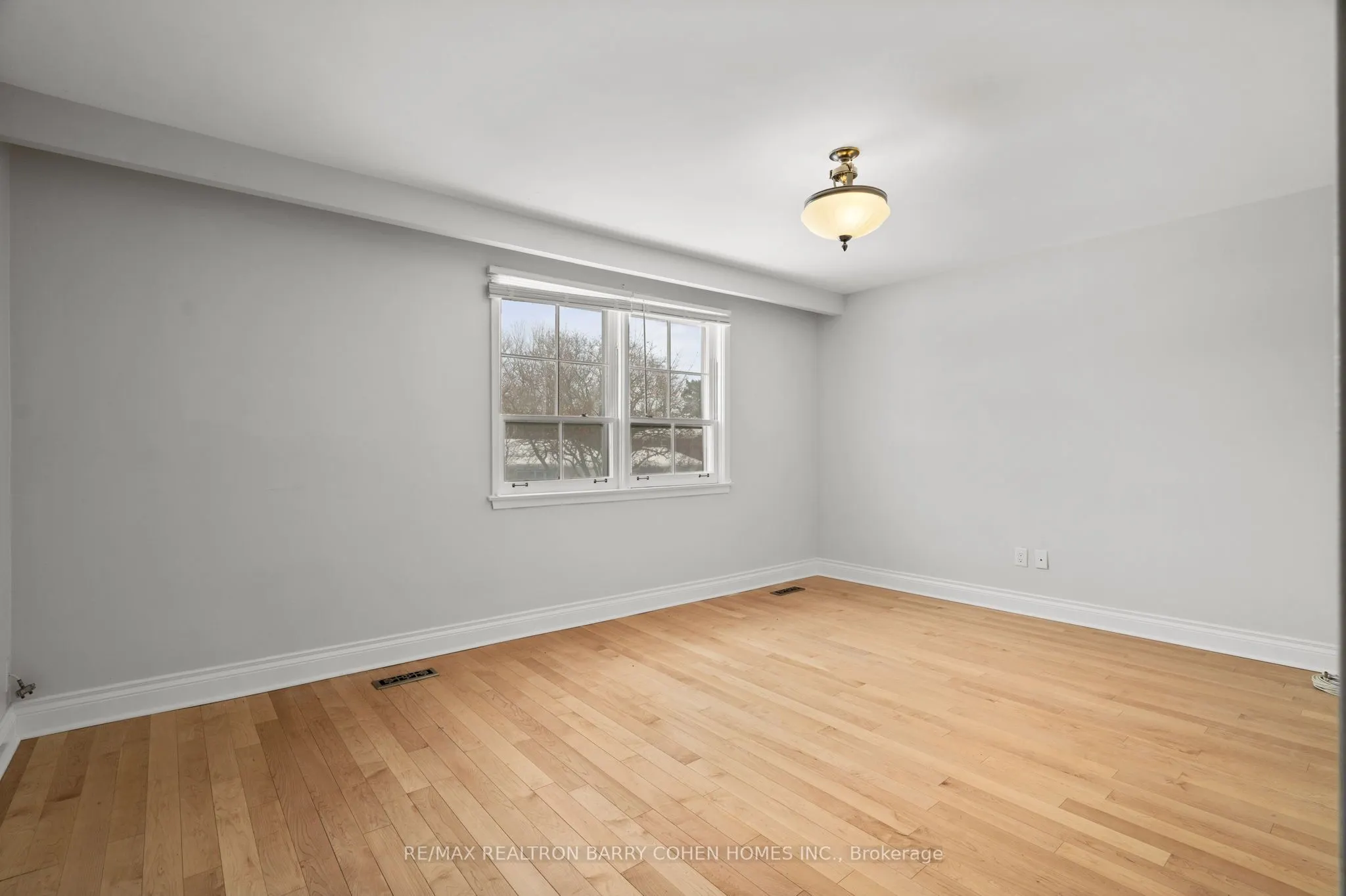 371 Woodsworth Road