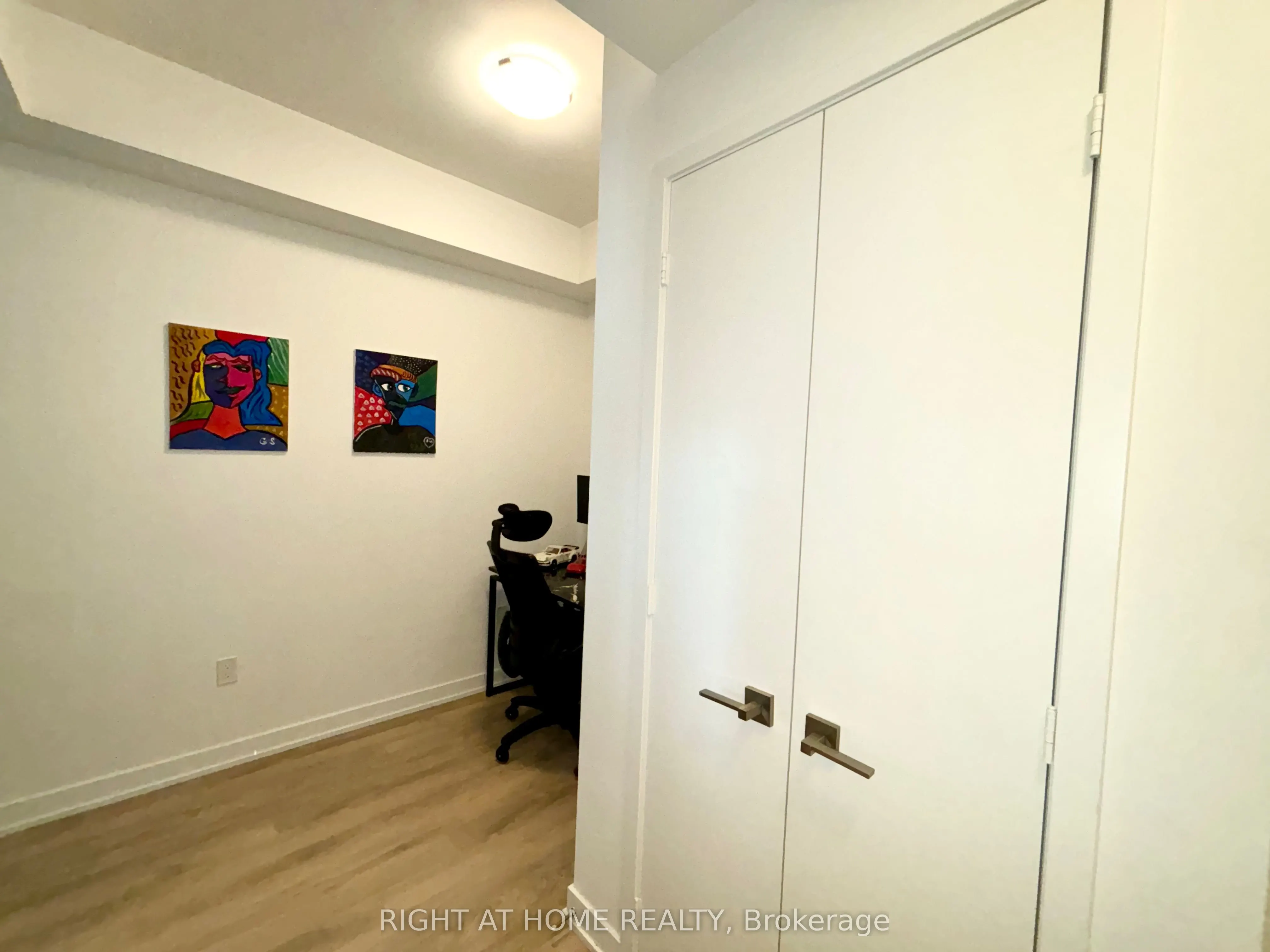 50 Ordnance Street, #1302