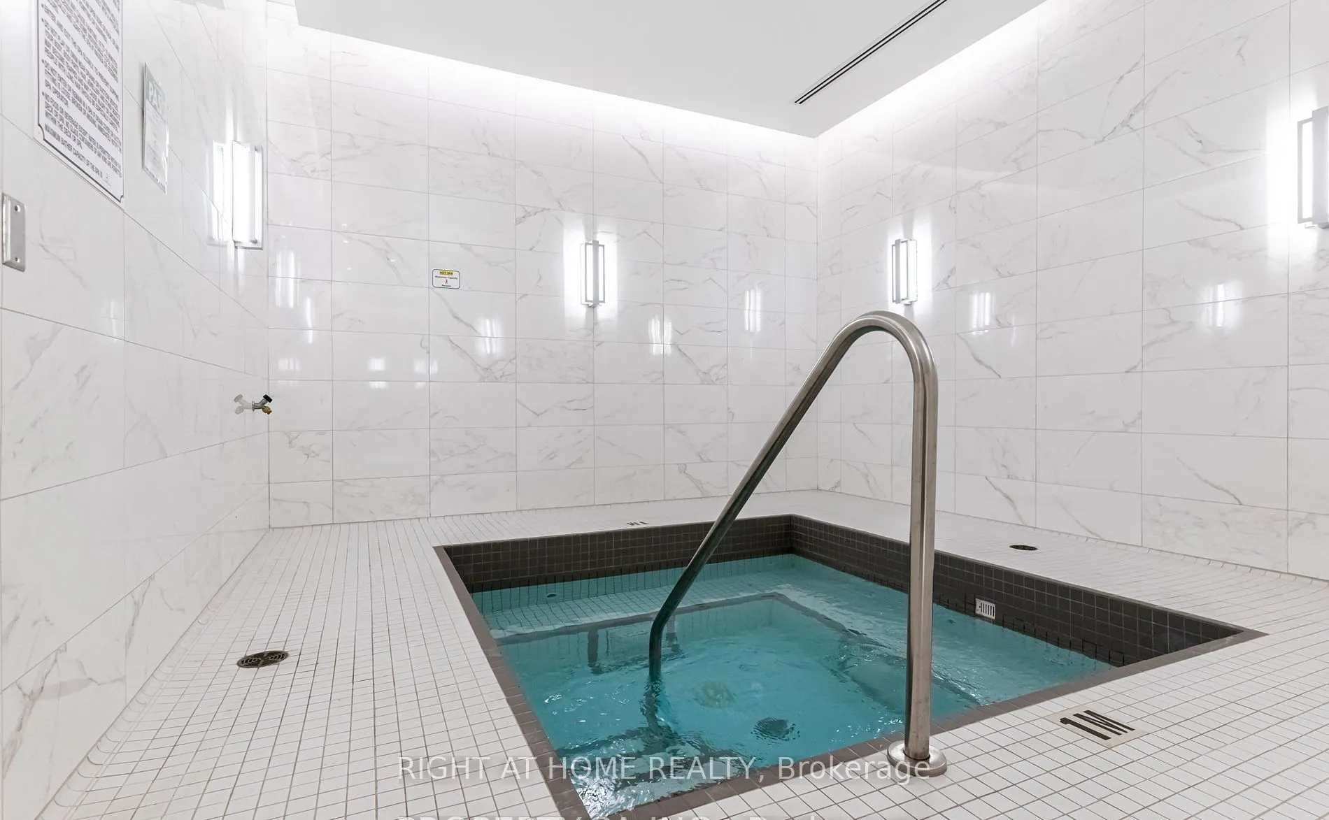 50 Ordnance Street, #1302