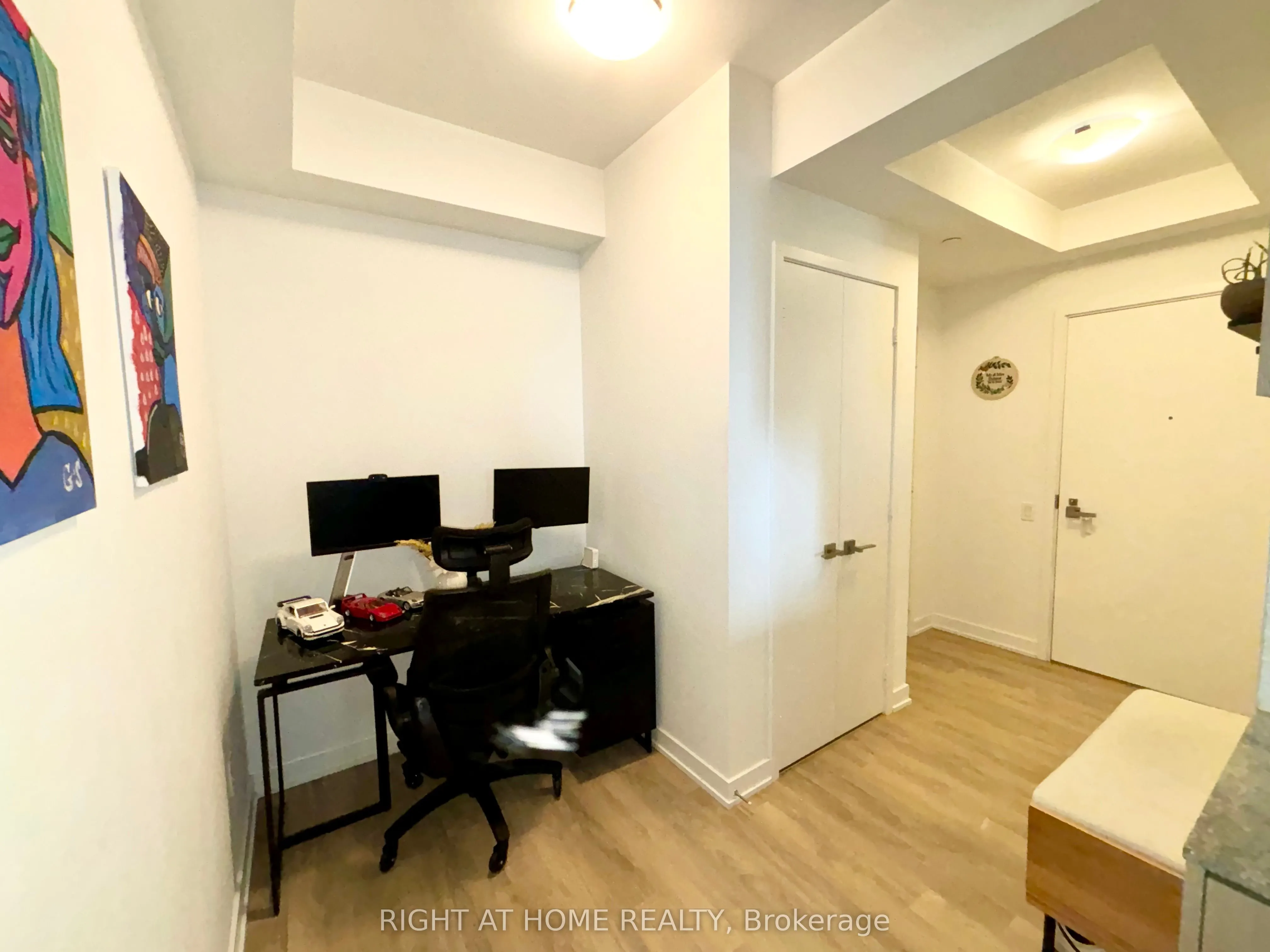 50 Ordnance Street, #1302