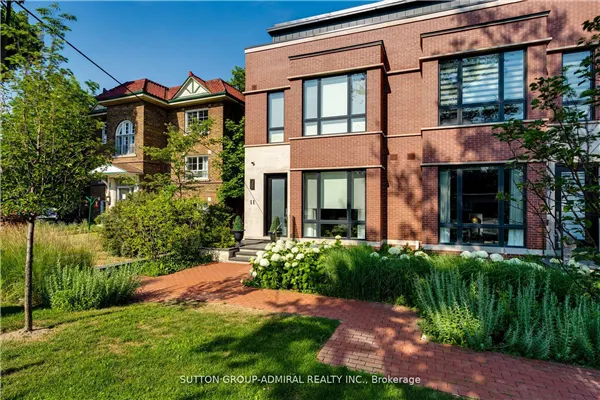11 Thurloe Avenue