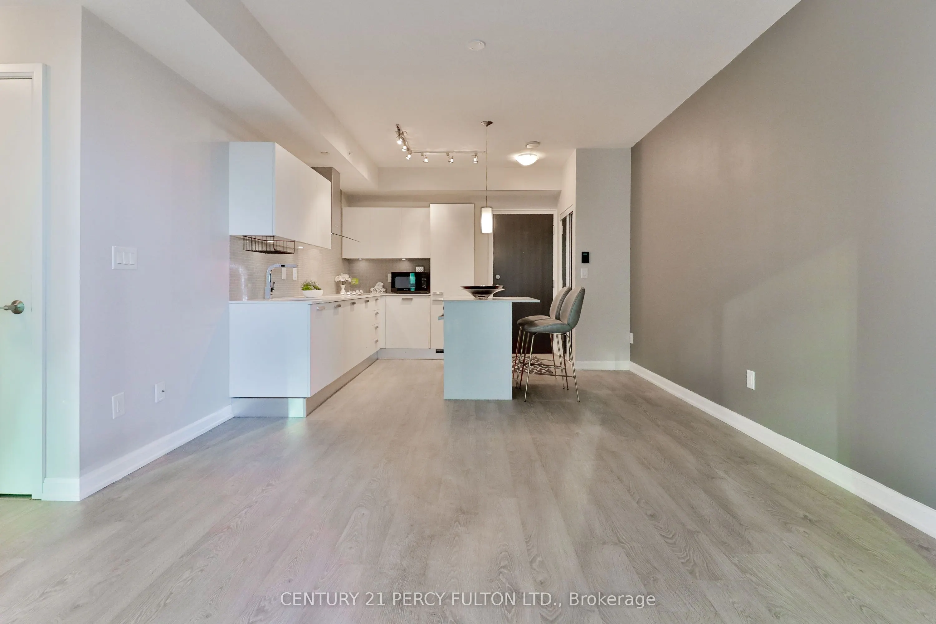 9 Bogert Avenue, #2105