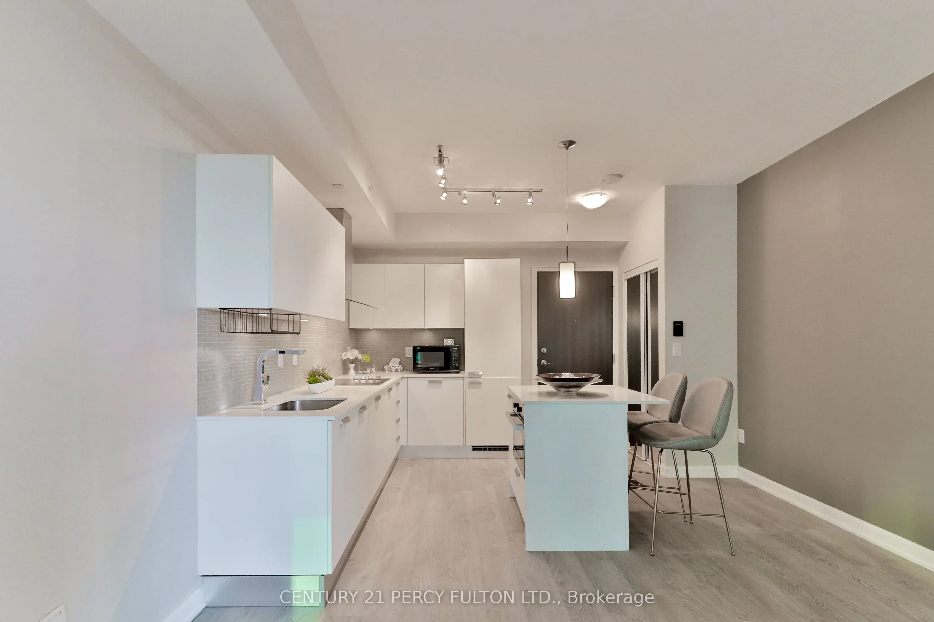9 Bogert Avenue, #2105