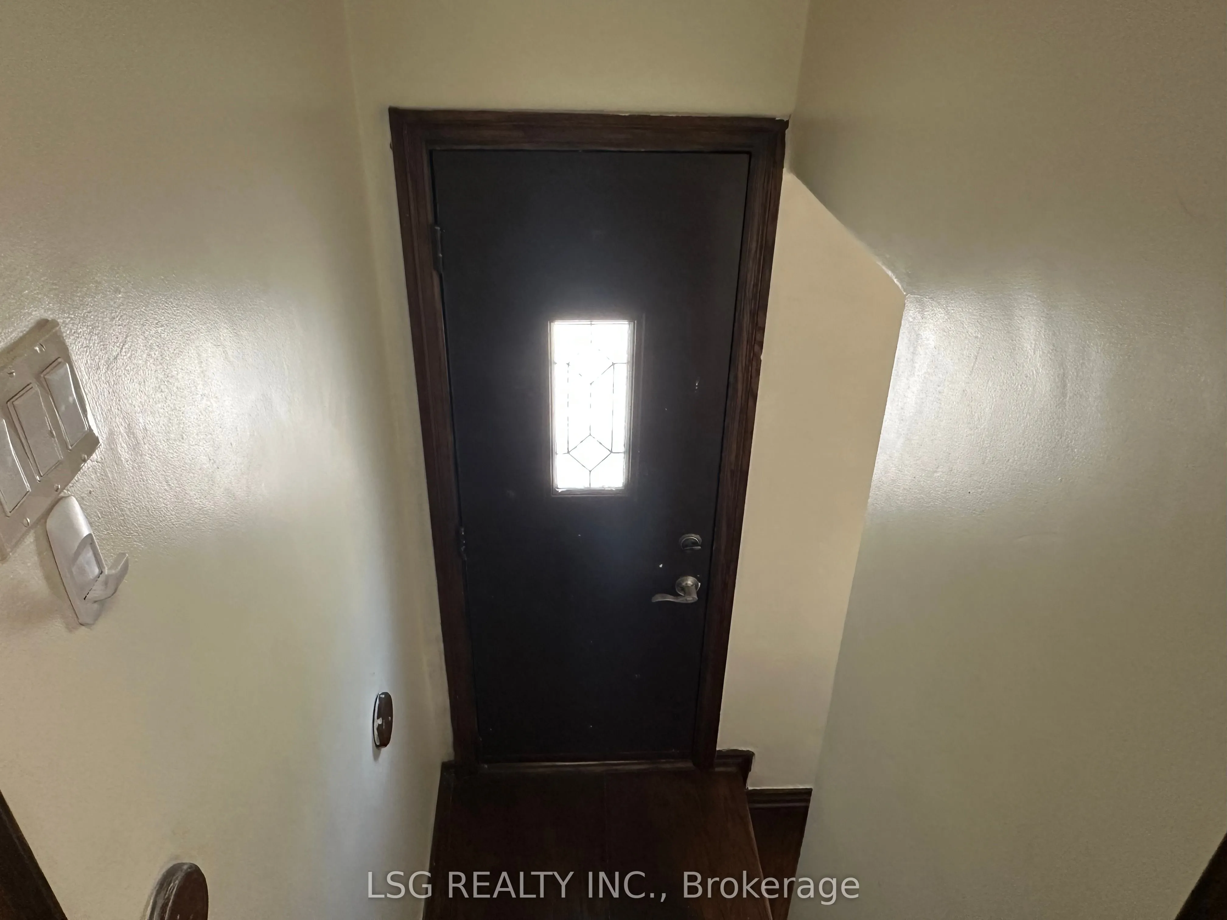 107 Elmhurst Avenue