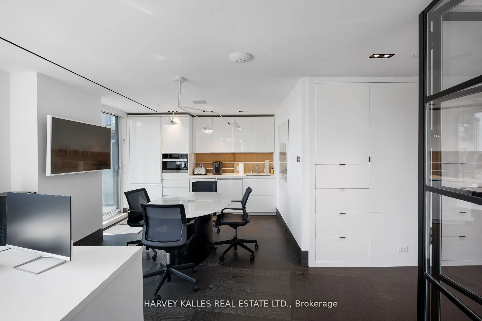 181 Davenport Road, #PH1201