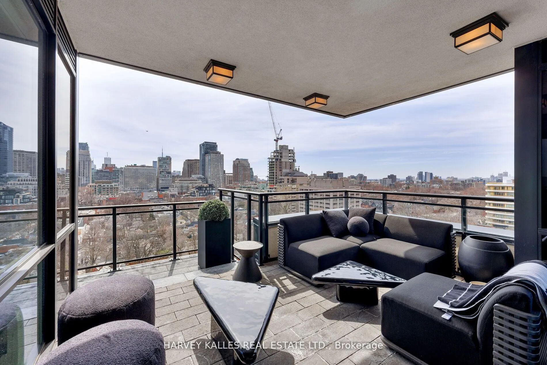 181 Davenport Road, #PH1201