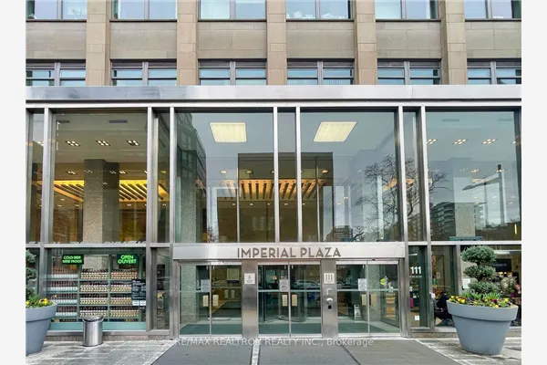111 St Clair Avenue W